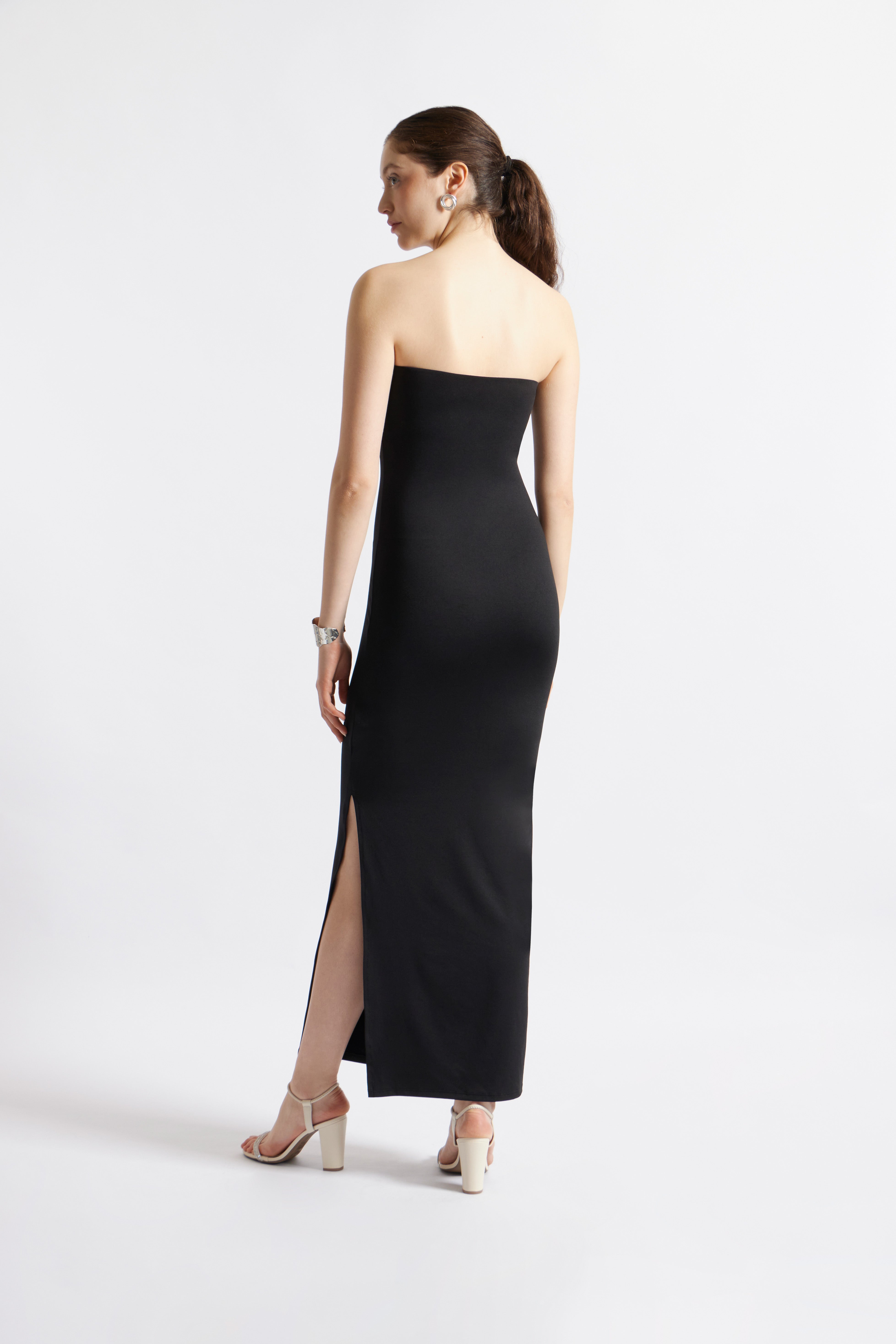 Vestido Recto Strapless - Negro