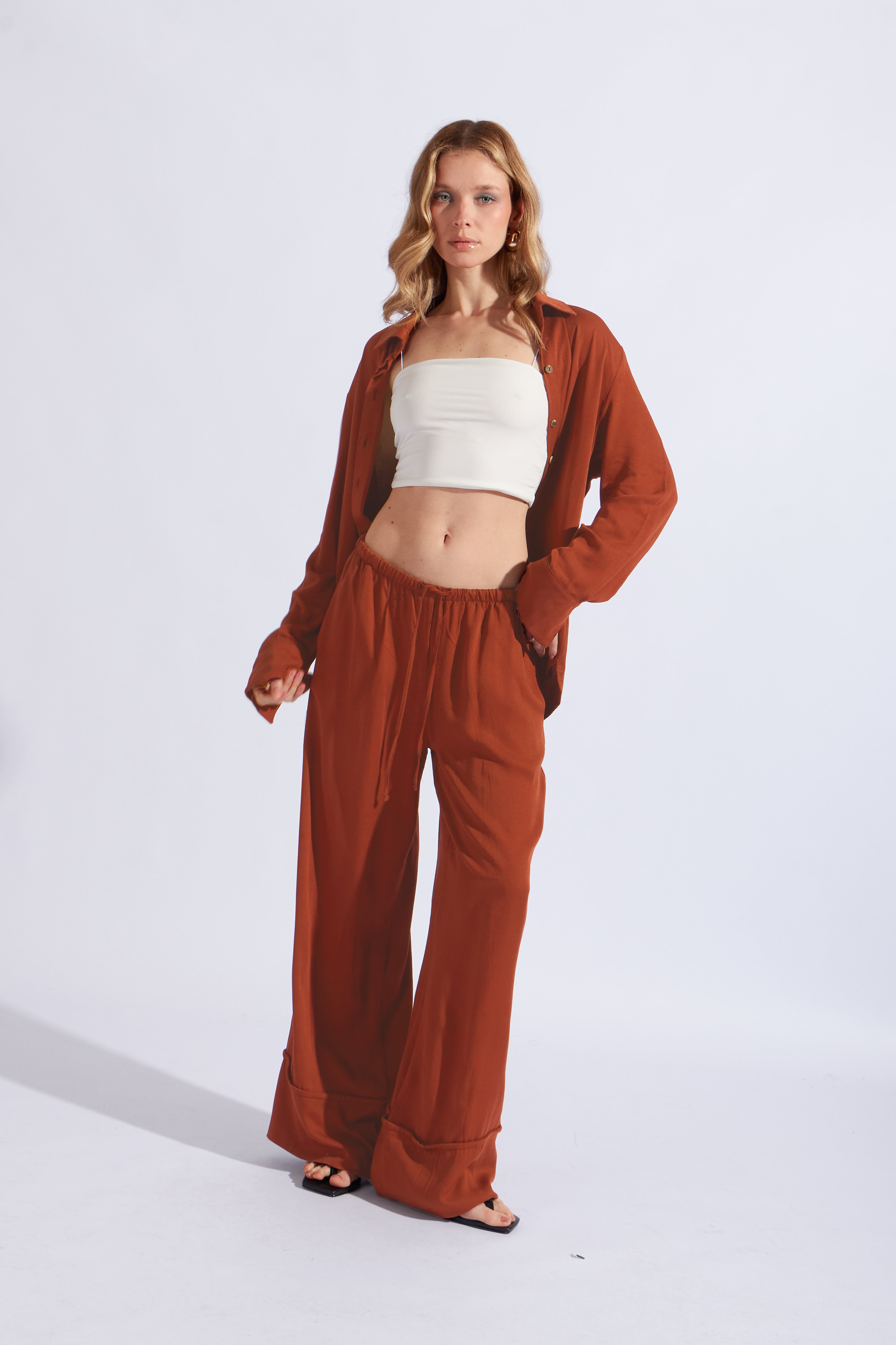 Pantalón Fluido Elásticado - Lacre