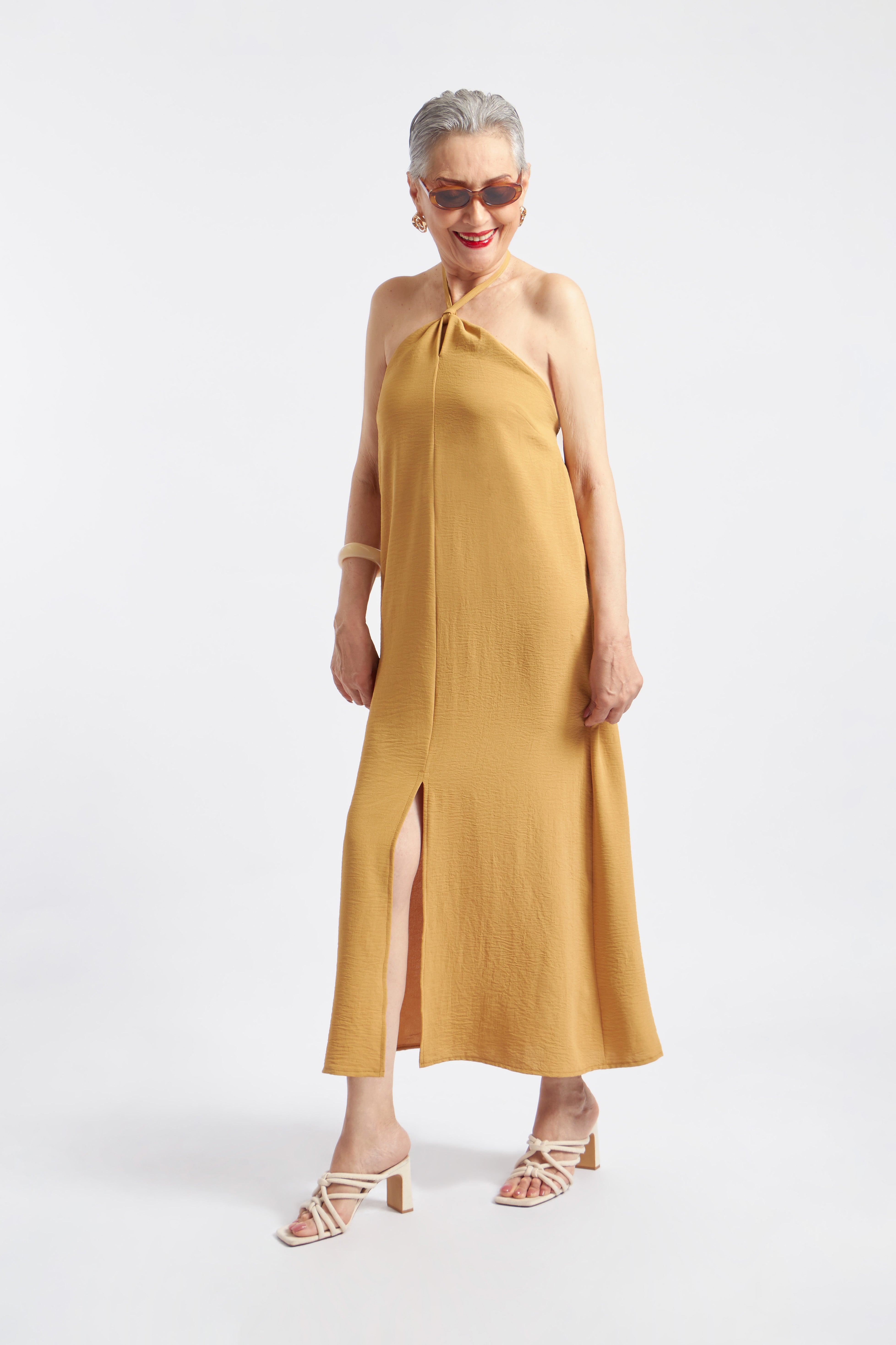 Vestido Halter Abertura - Mostaza
