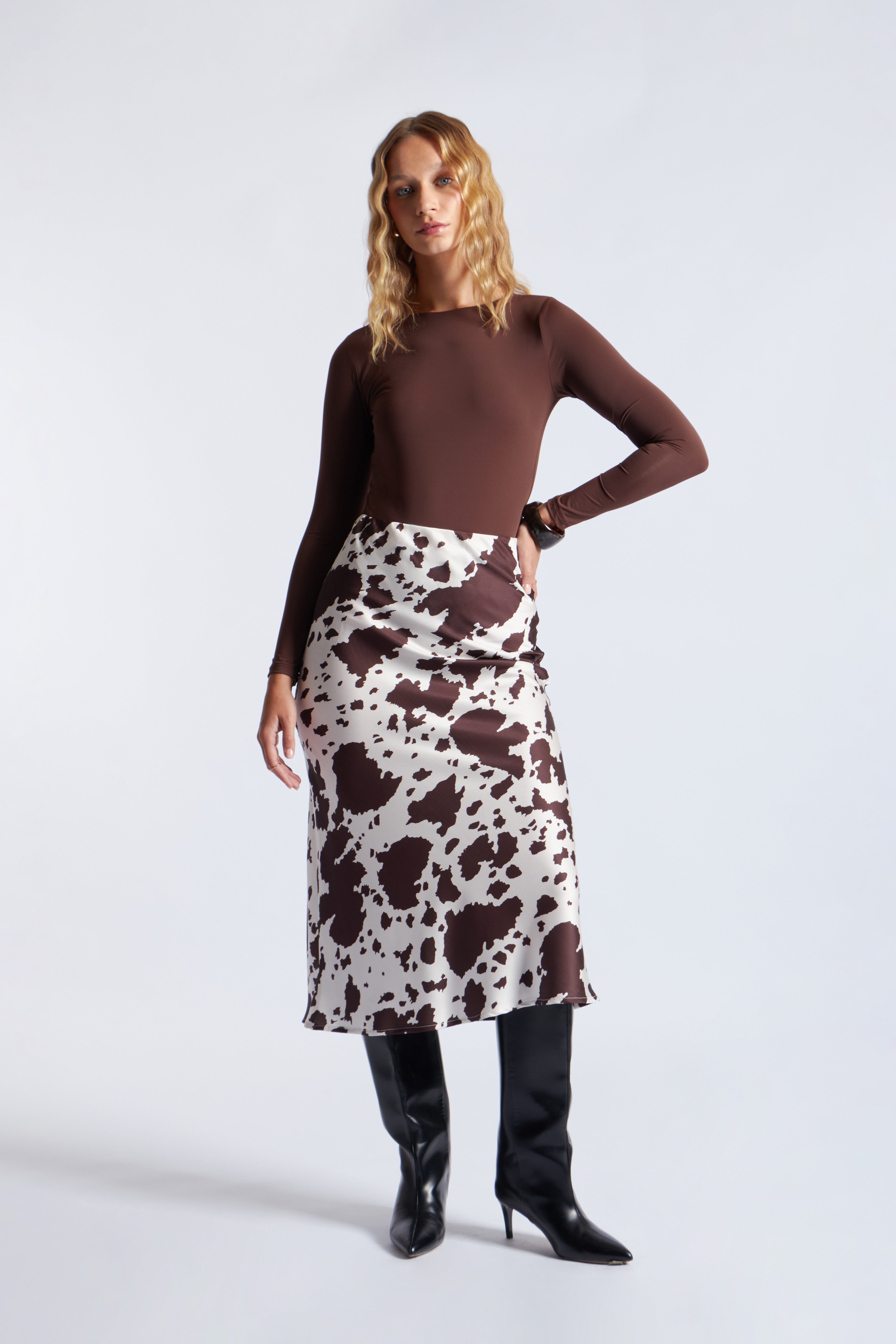 Falda Midi Satin - Print Vaca