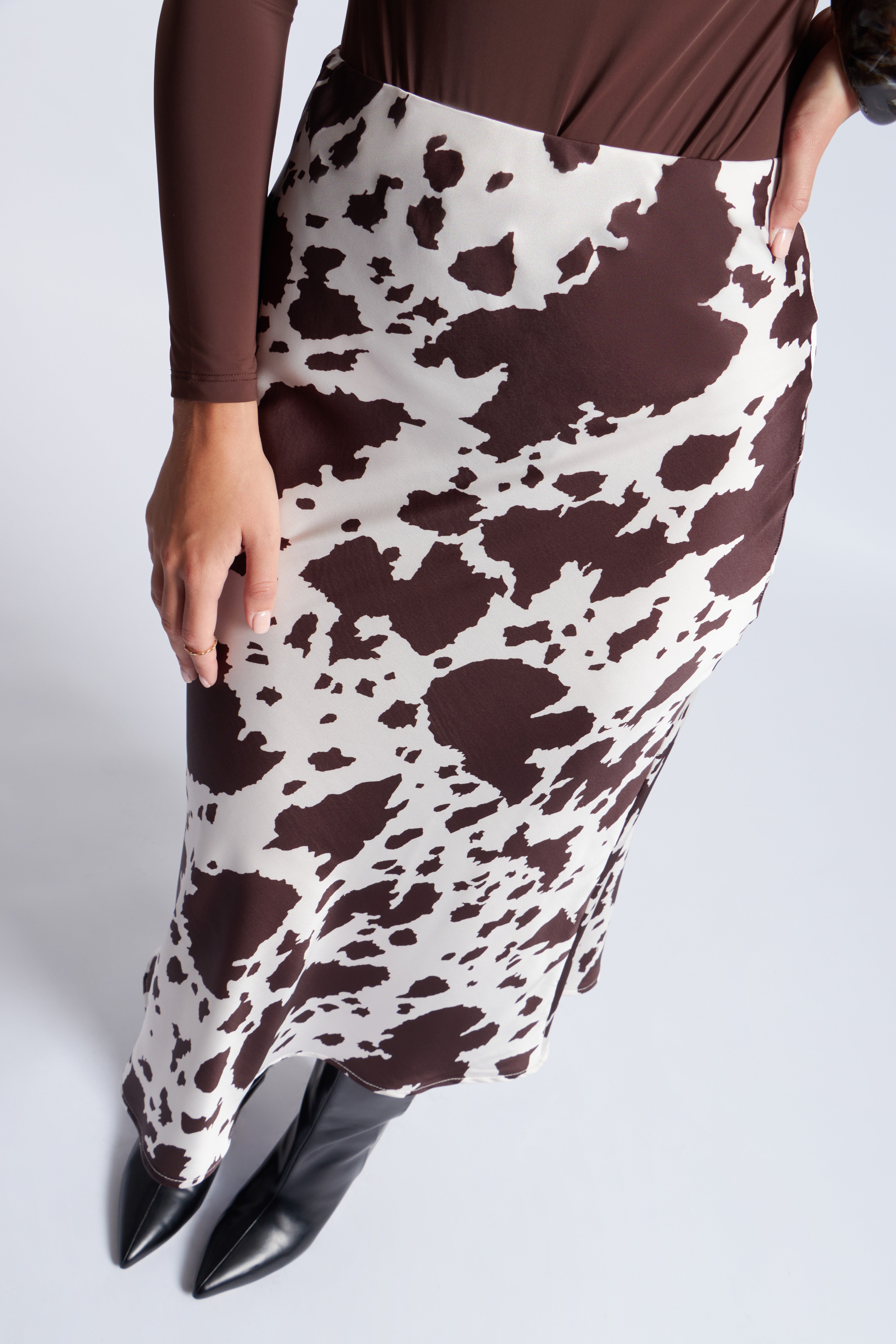 Falda Midi Satin - Print Vaca