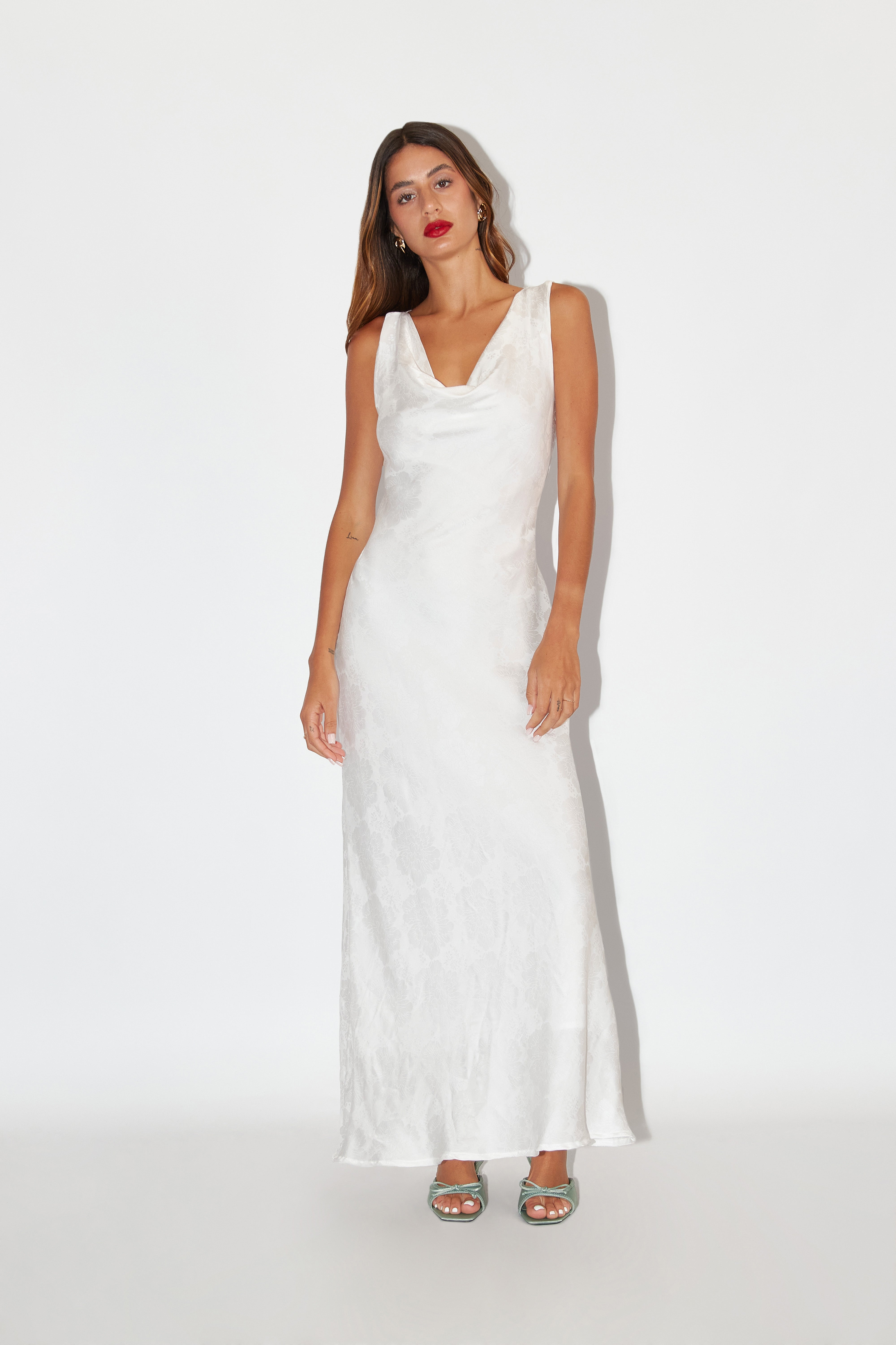 Vestido Satinado Flores - Perla