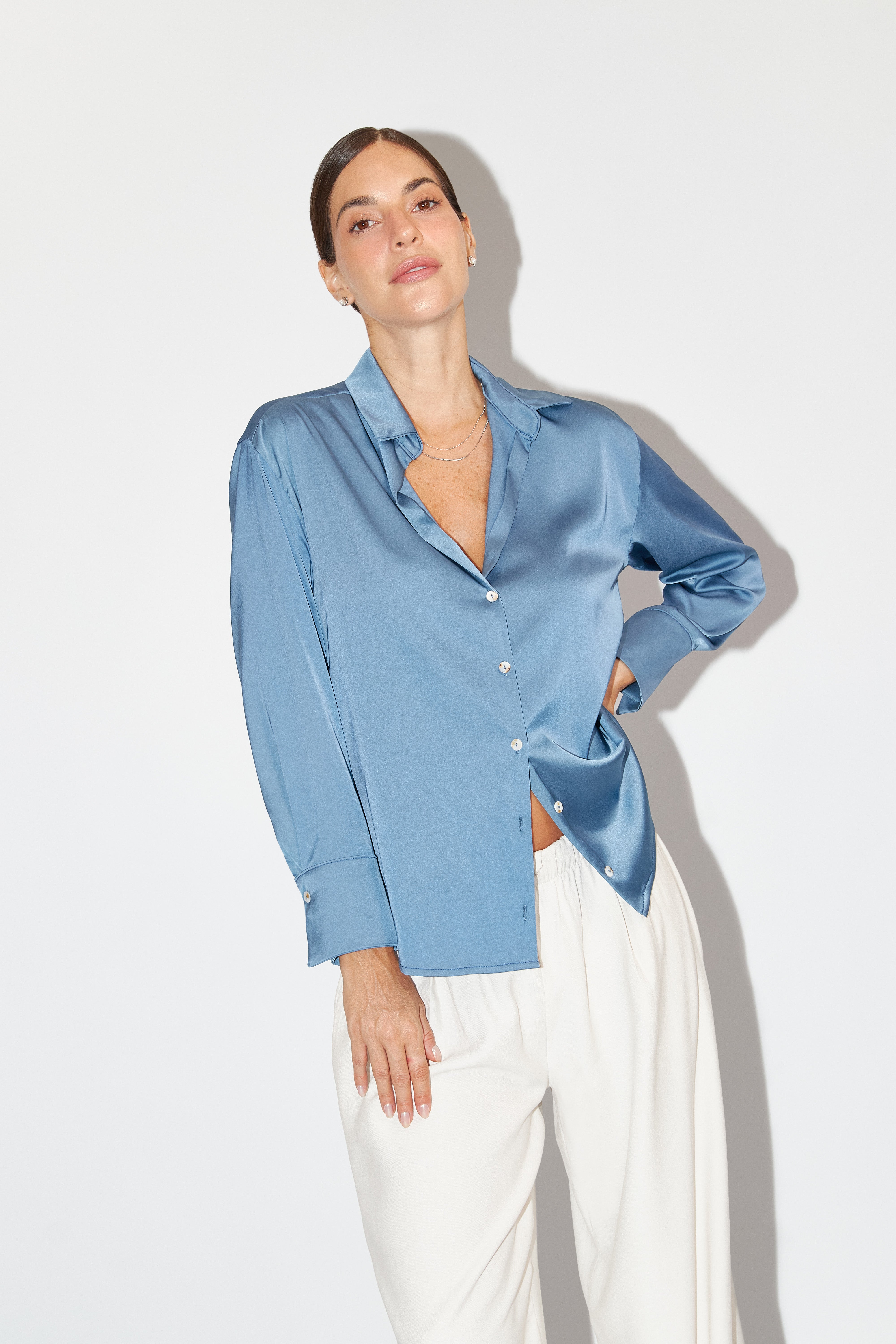 Blusa Básica Satinada - Acero