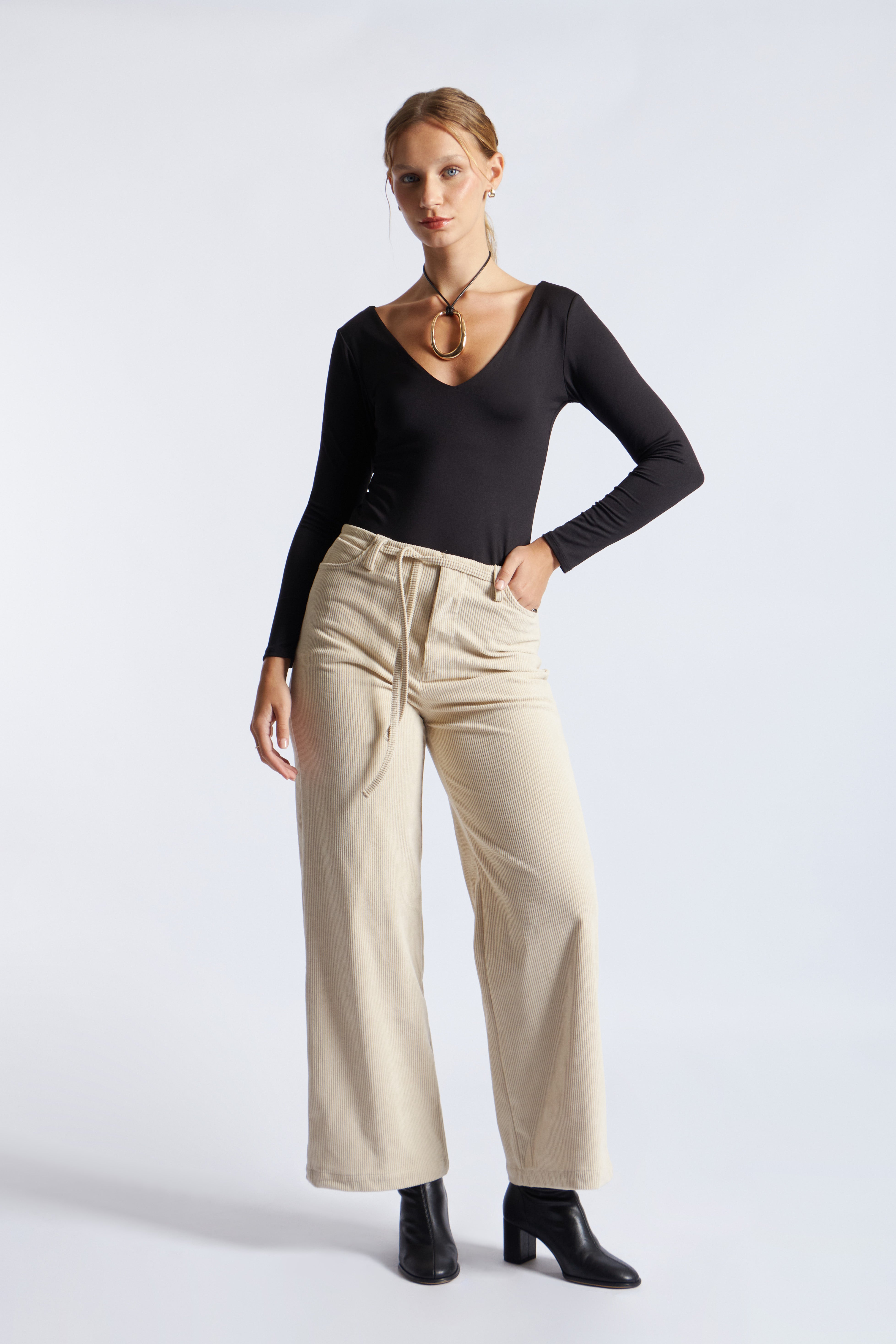 Body Escote V - Negro