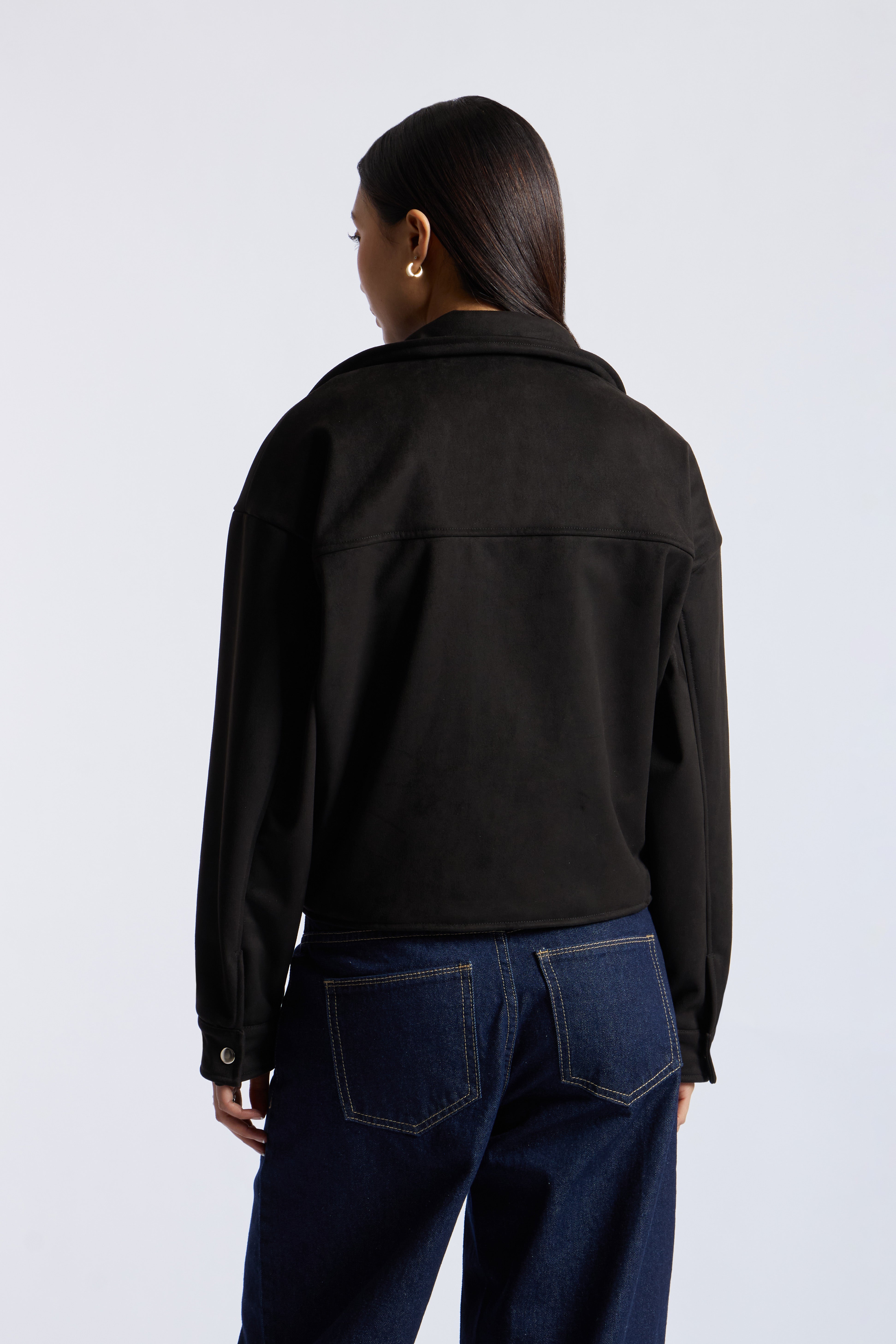 Casaca Suede Bolsillos - Negro
