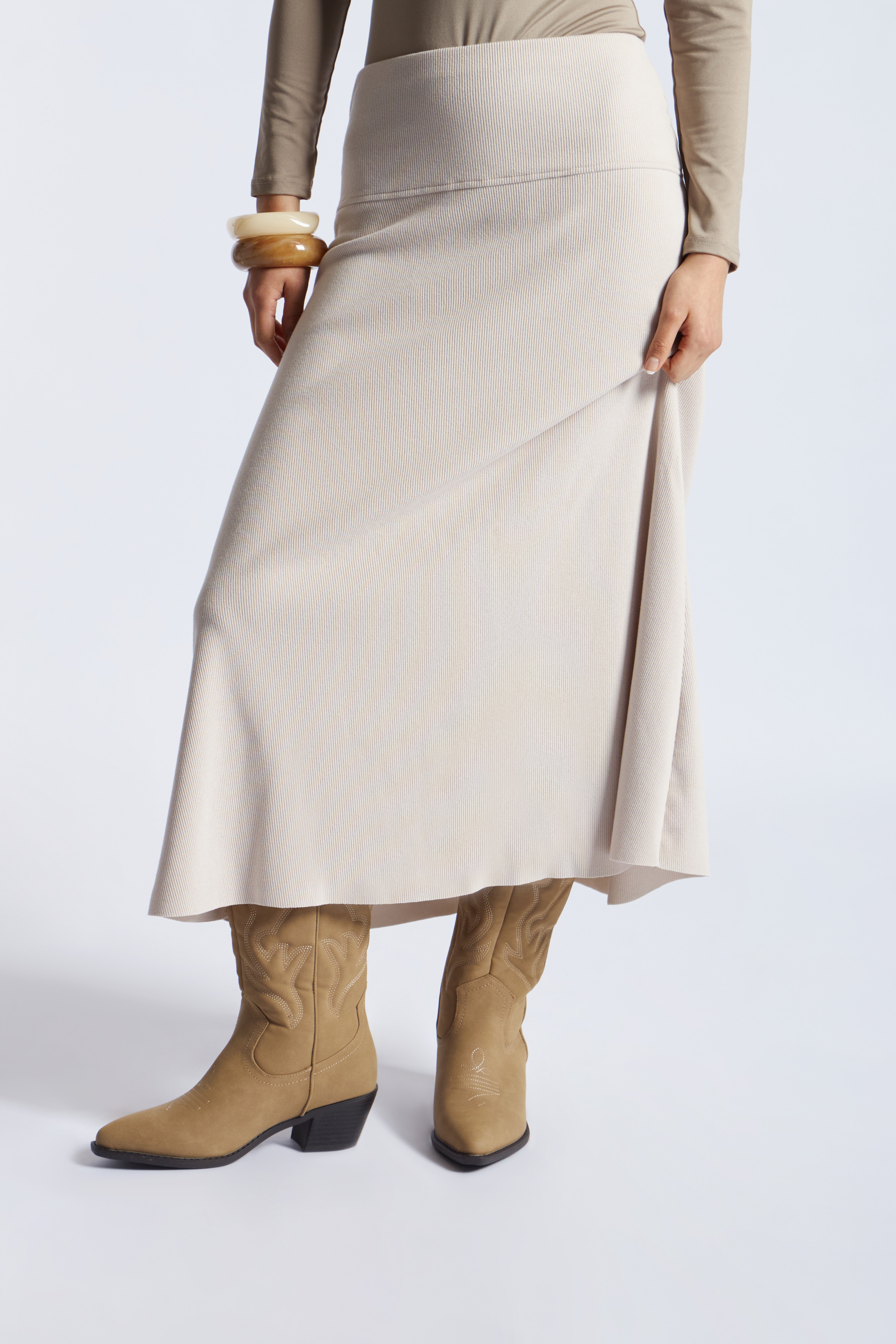 Falda Midi Pretina - Hueso
