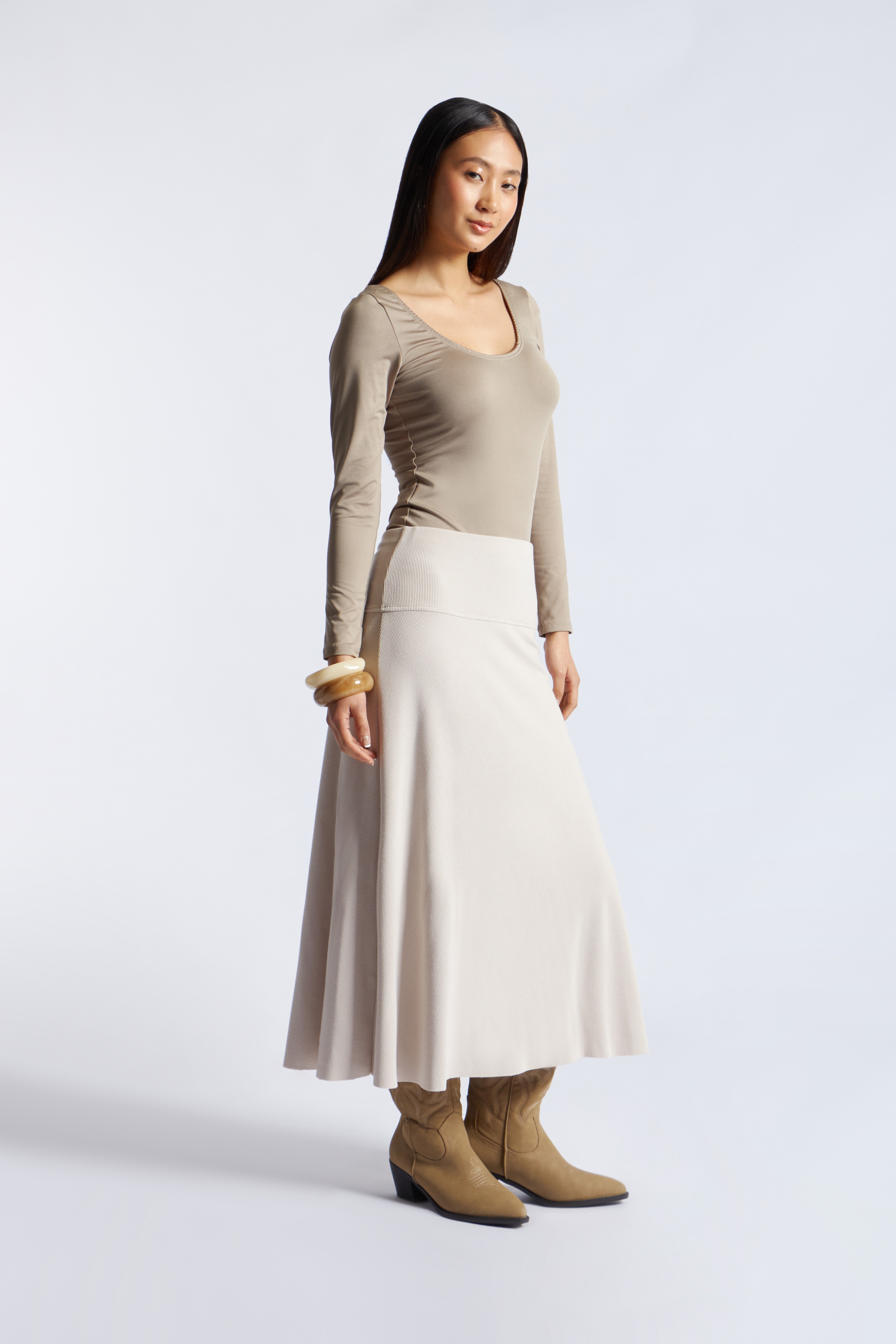 Falda Midi Pretina - Hueso