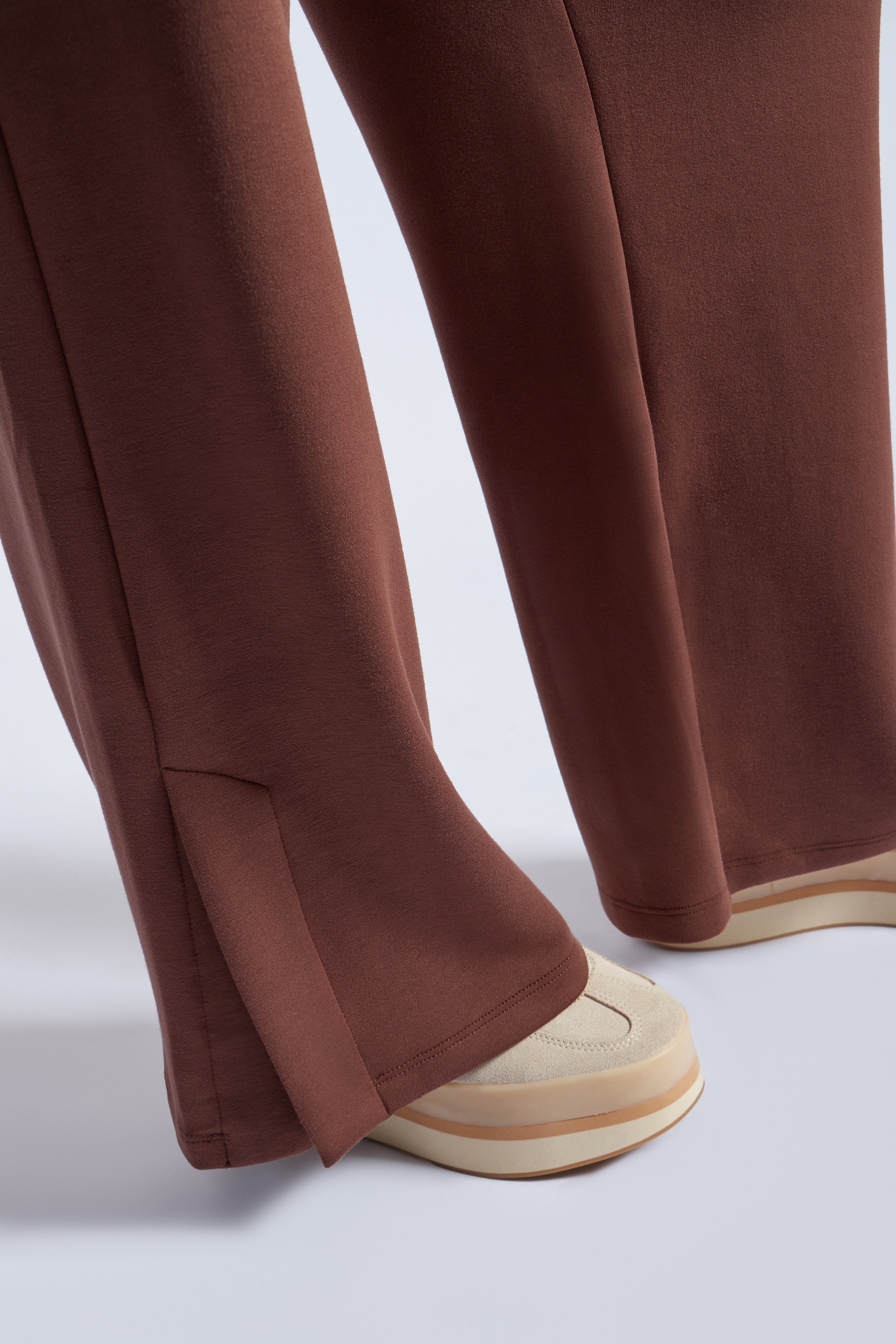 Pantalón Básico Elástico - Chocolate