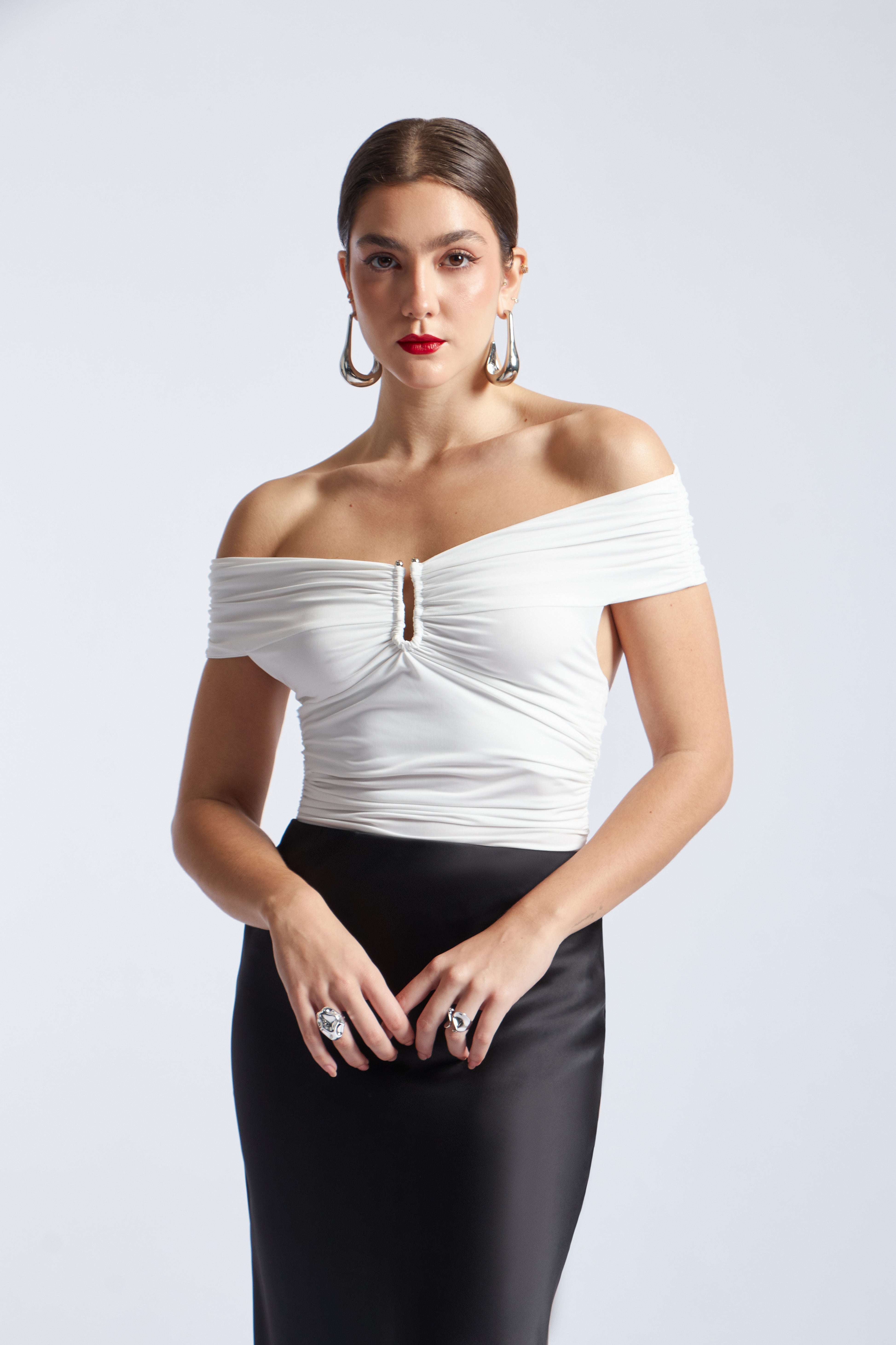 Body Off Shoulder Drapeado con Adorno - Perla