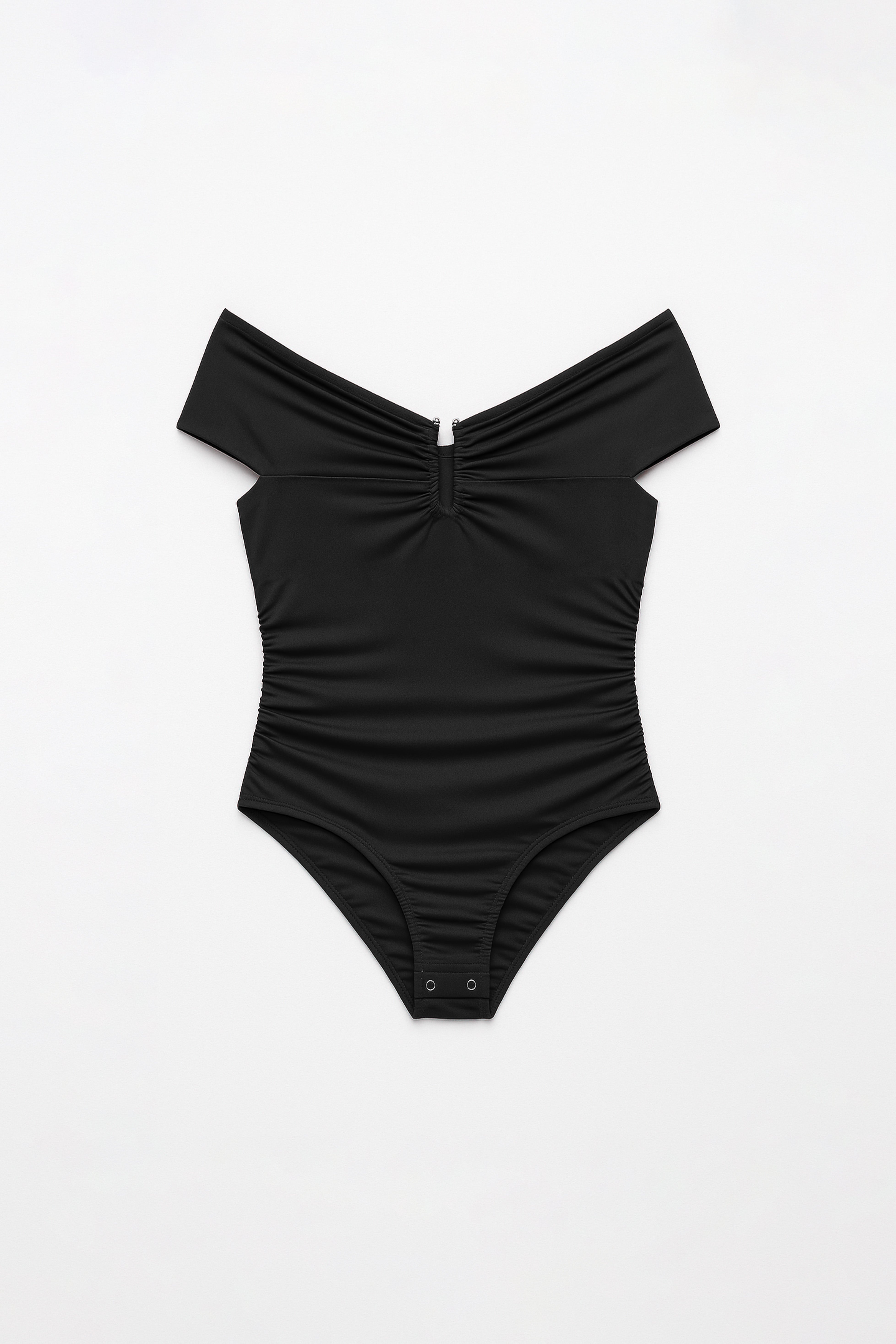 Body Off Shoulder Drapeado con Adorno - Negro