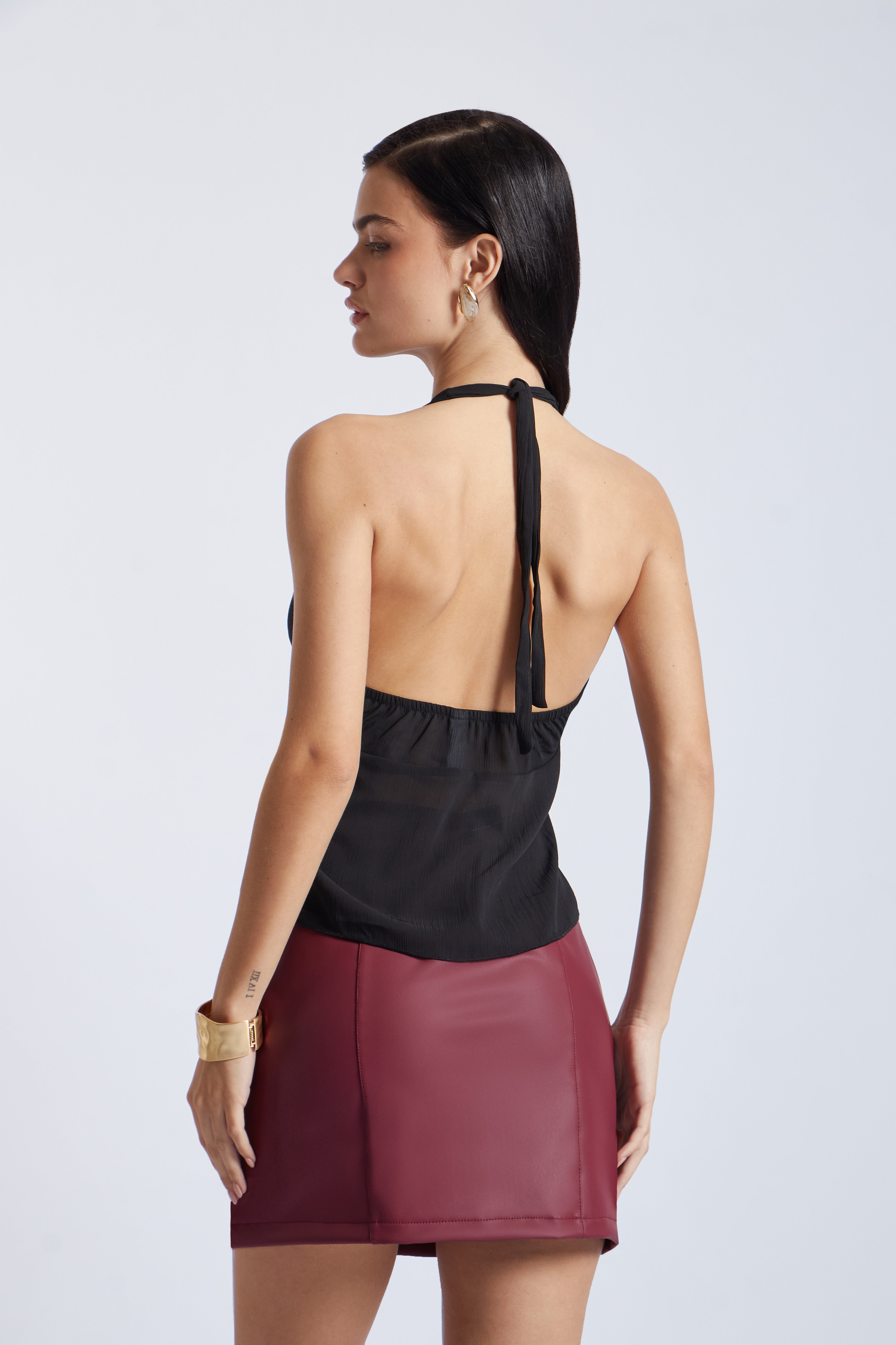 Split Halter Top Broche - Negro