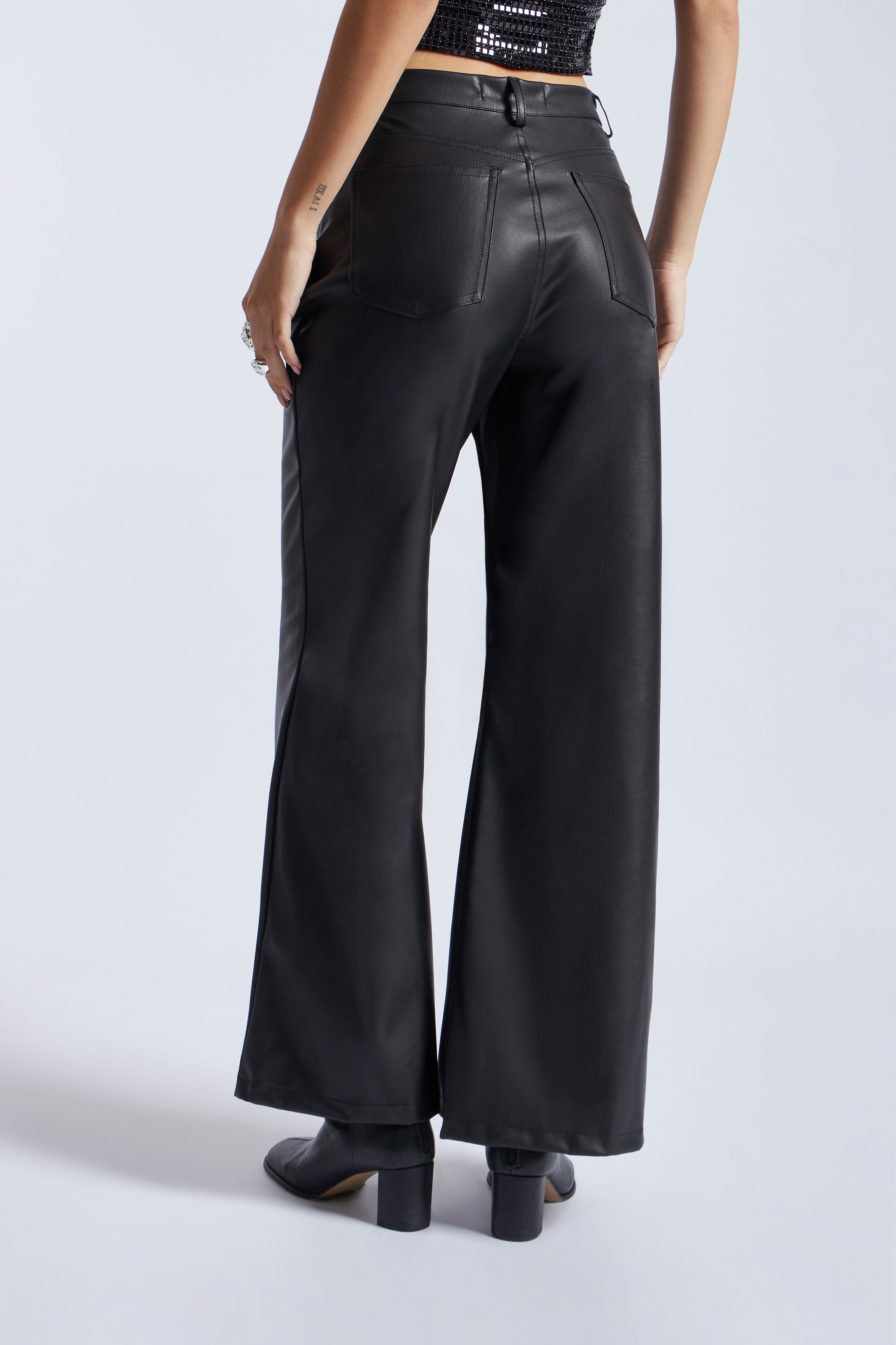 Pantalón High Waist Cuerina - Negro