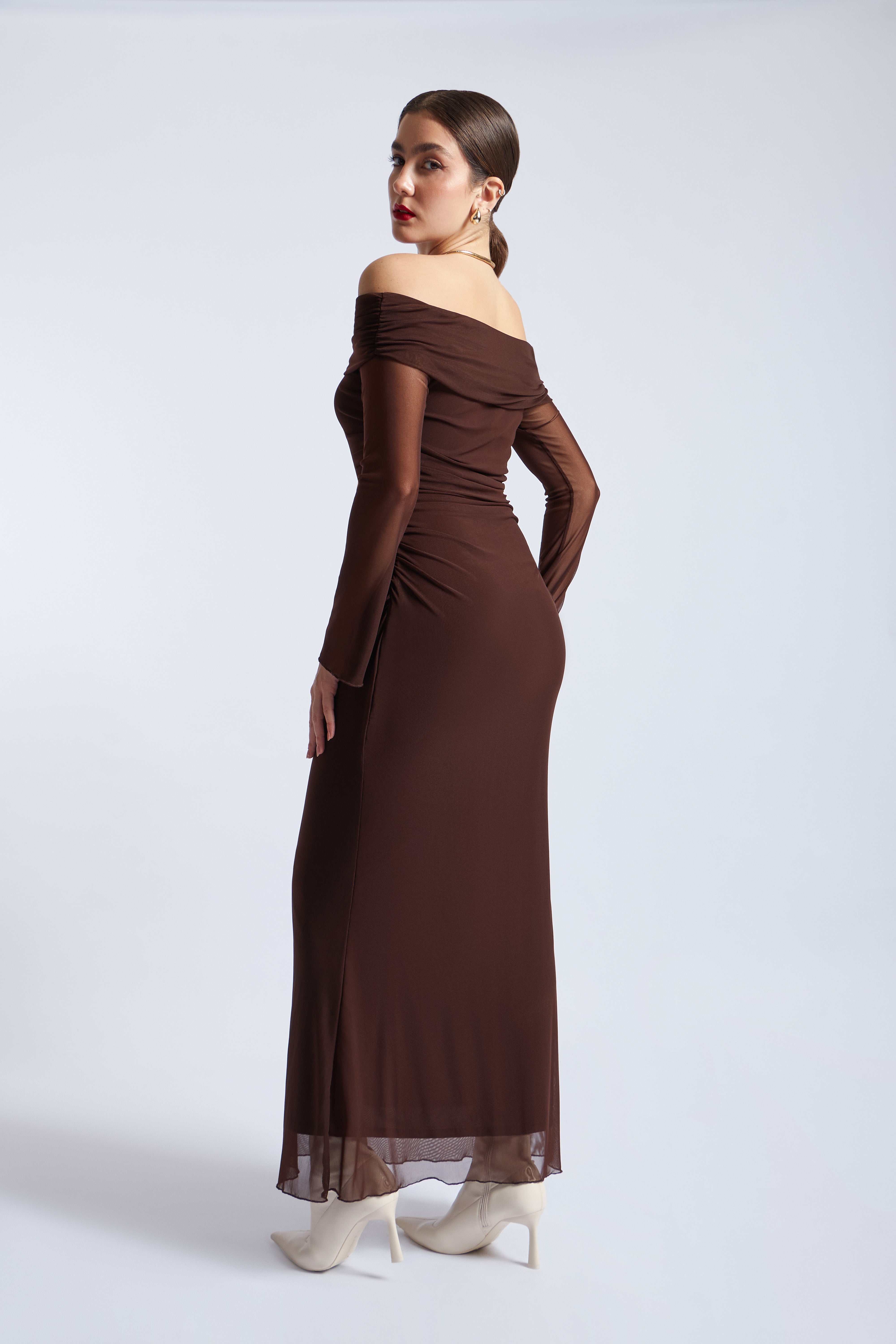 Maxi Vestido Off Shoulder Tulle - Marrón