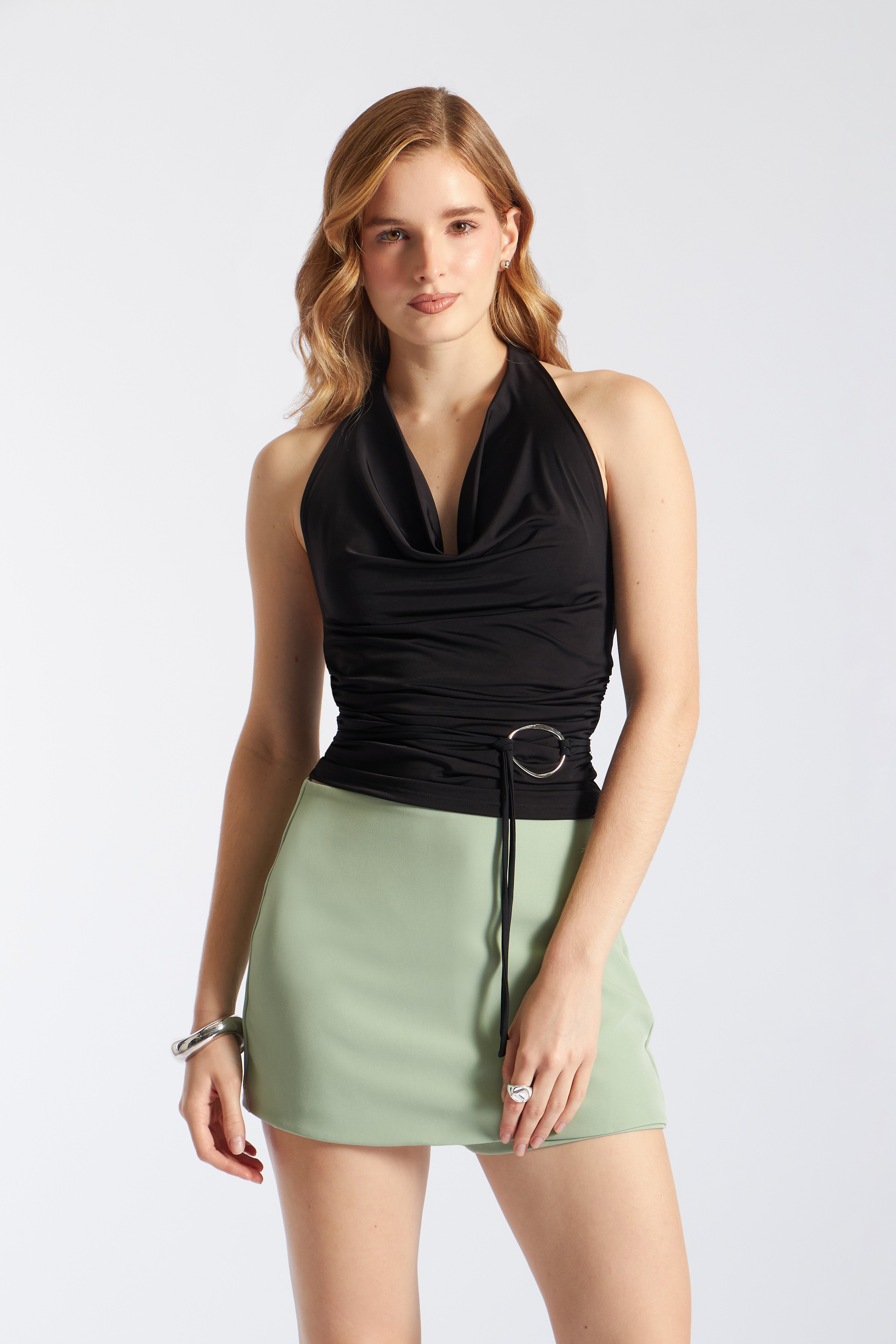 Top Drapeado Cinturón Argolla - Negro