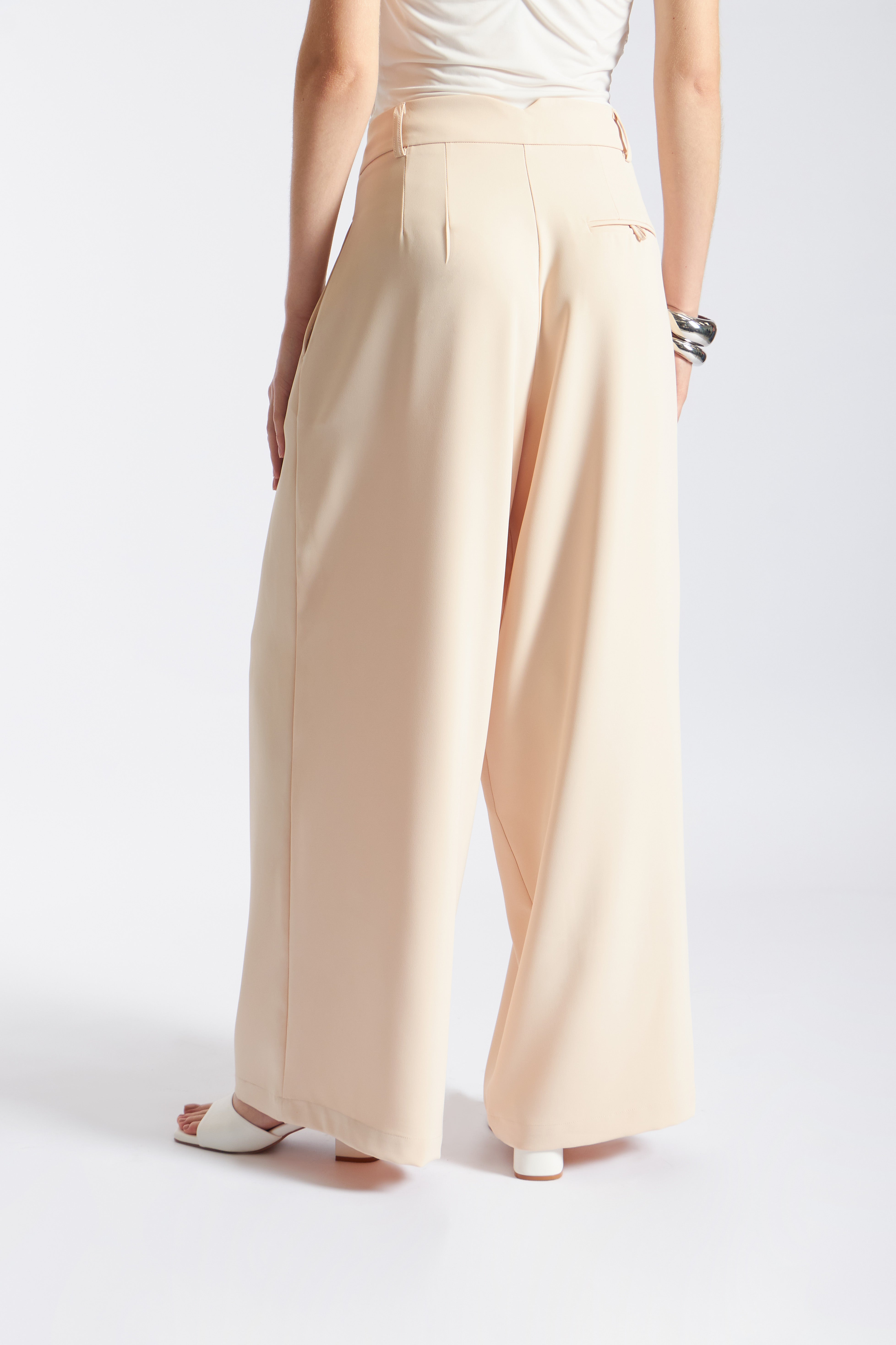 Pantalón Tailored Ancho Pliegues - Hueso