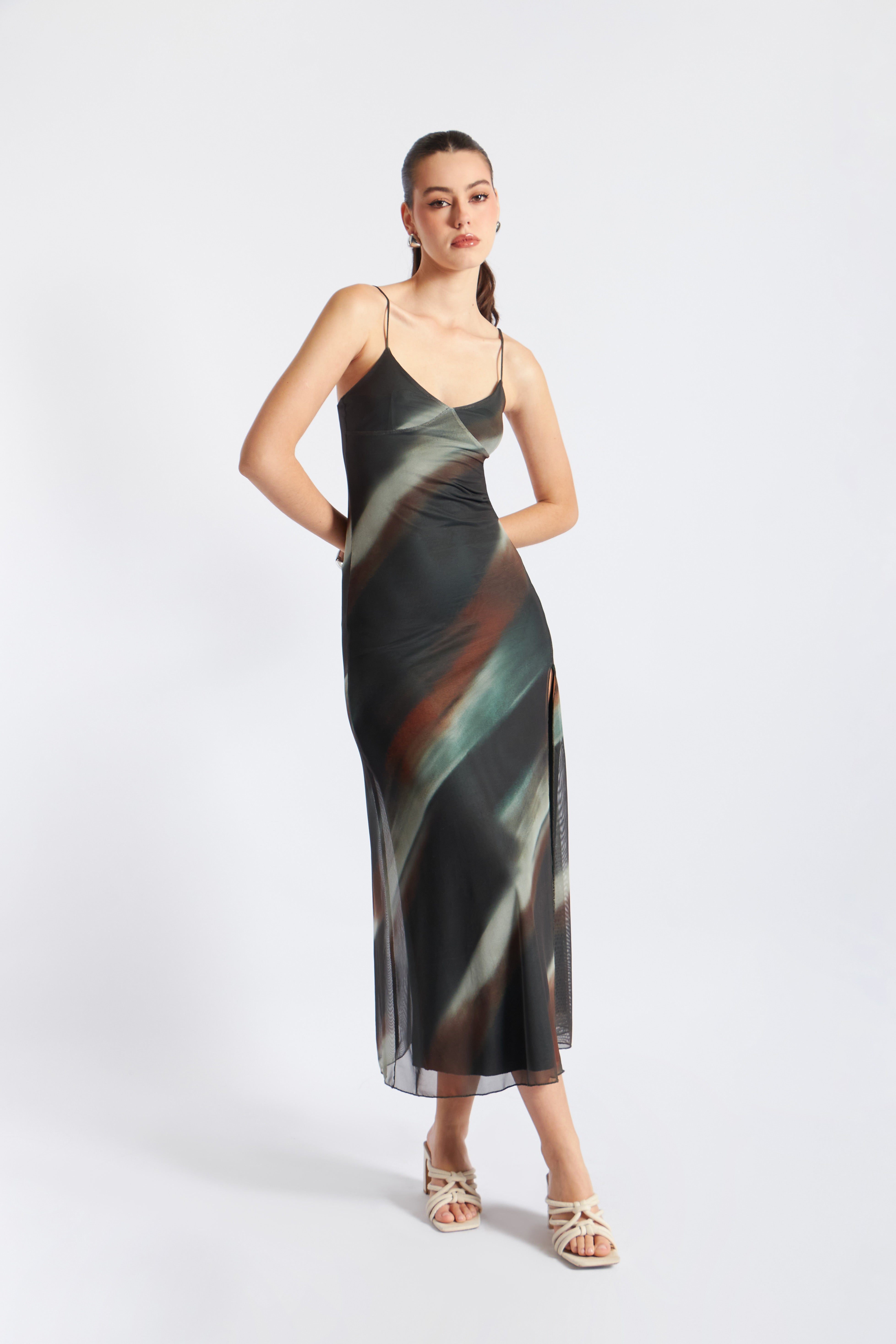 Vestido Slip Tull Abertura - Verde con Marrón