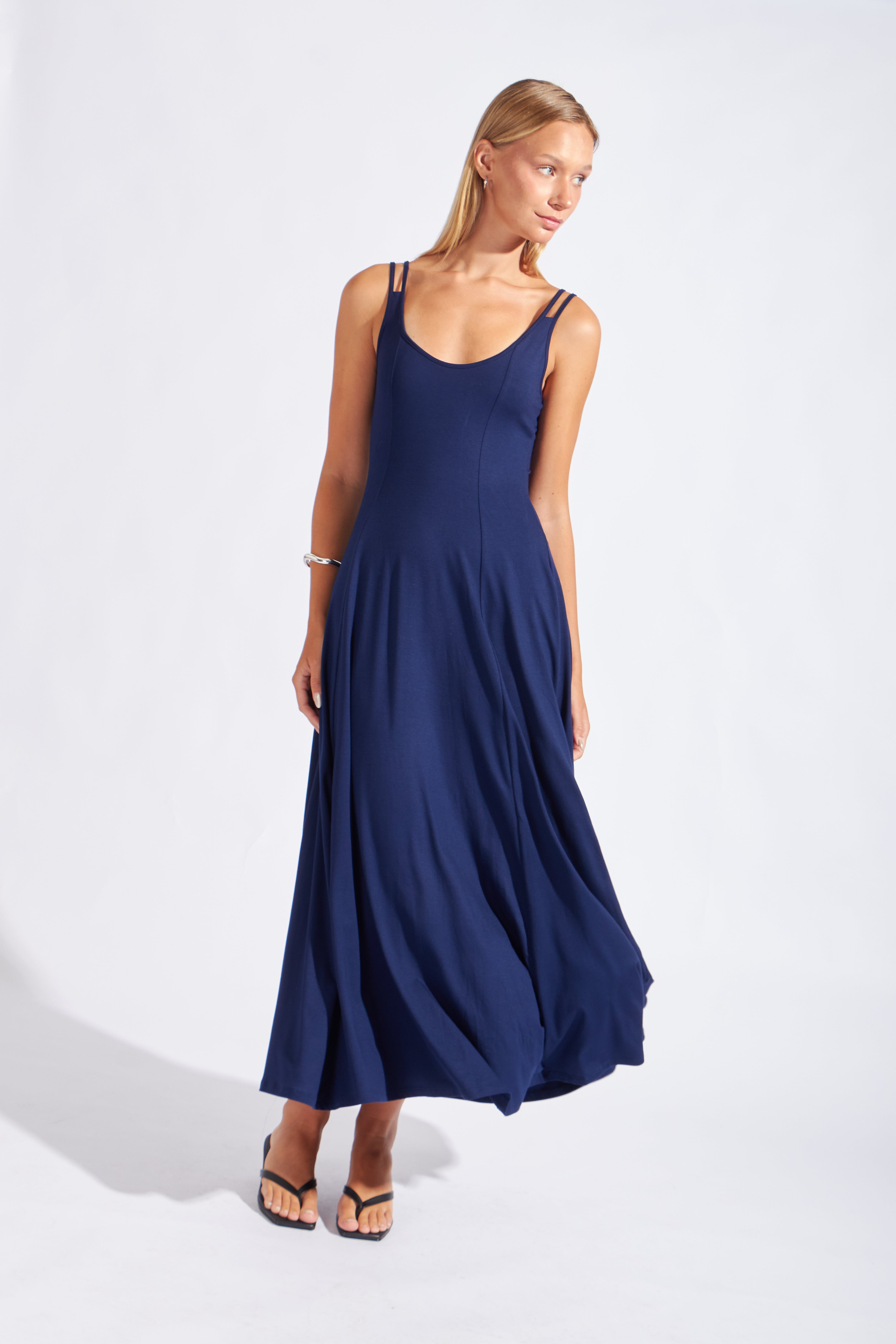 Vestido Tirantes Silueta - Azul