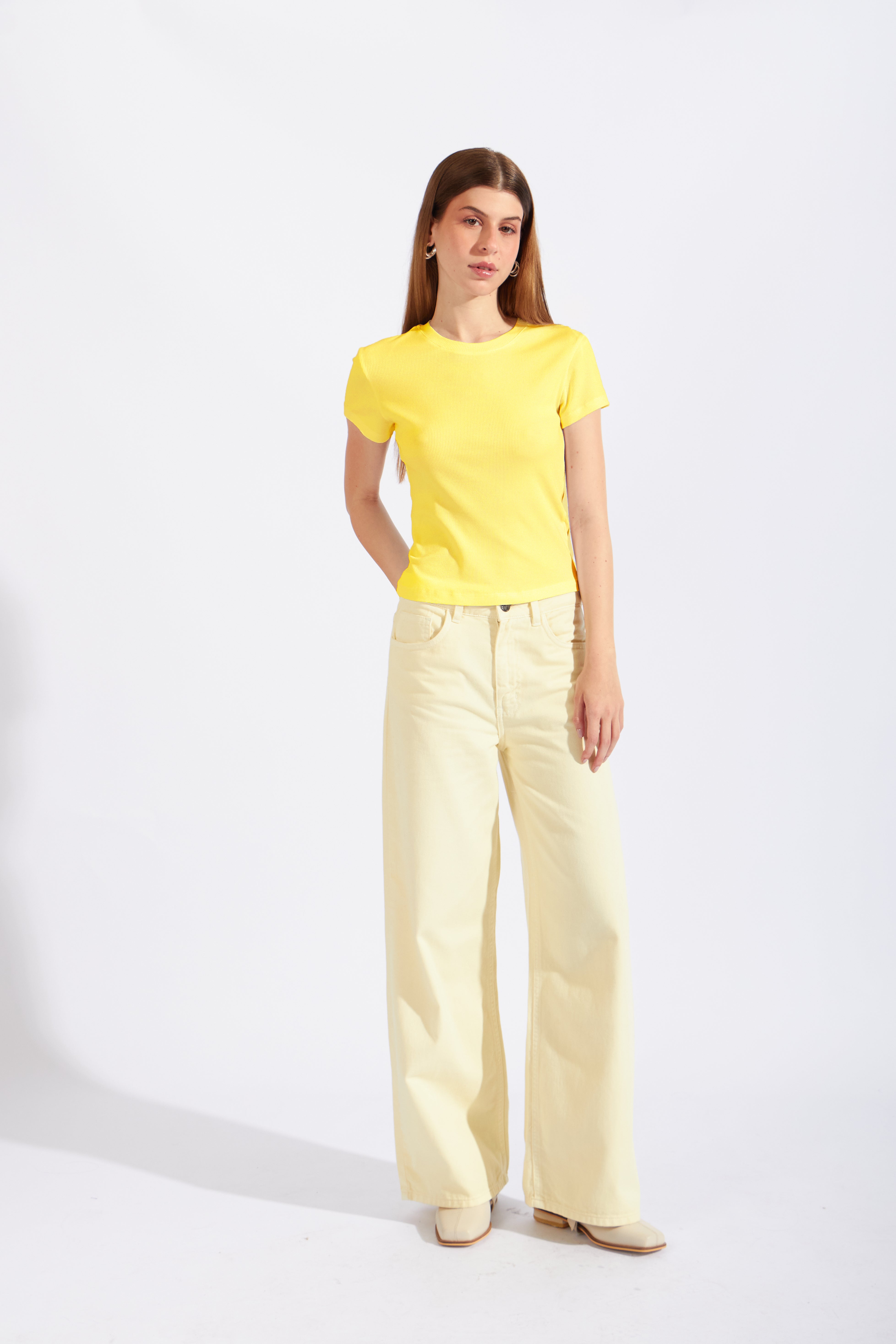 Camiseta Manga Corta - Amarillo