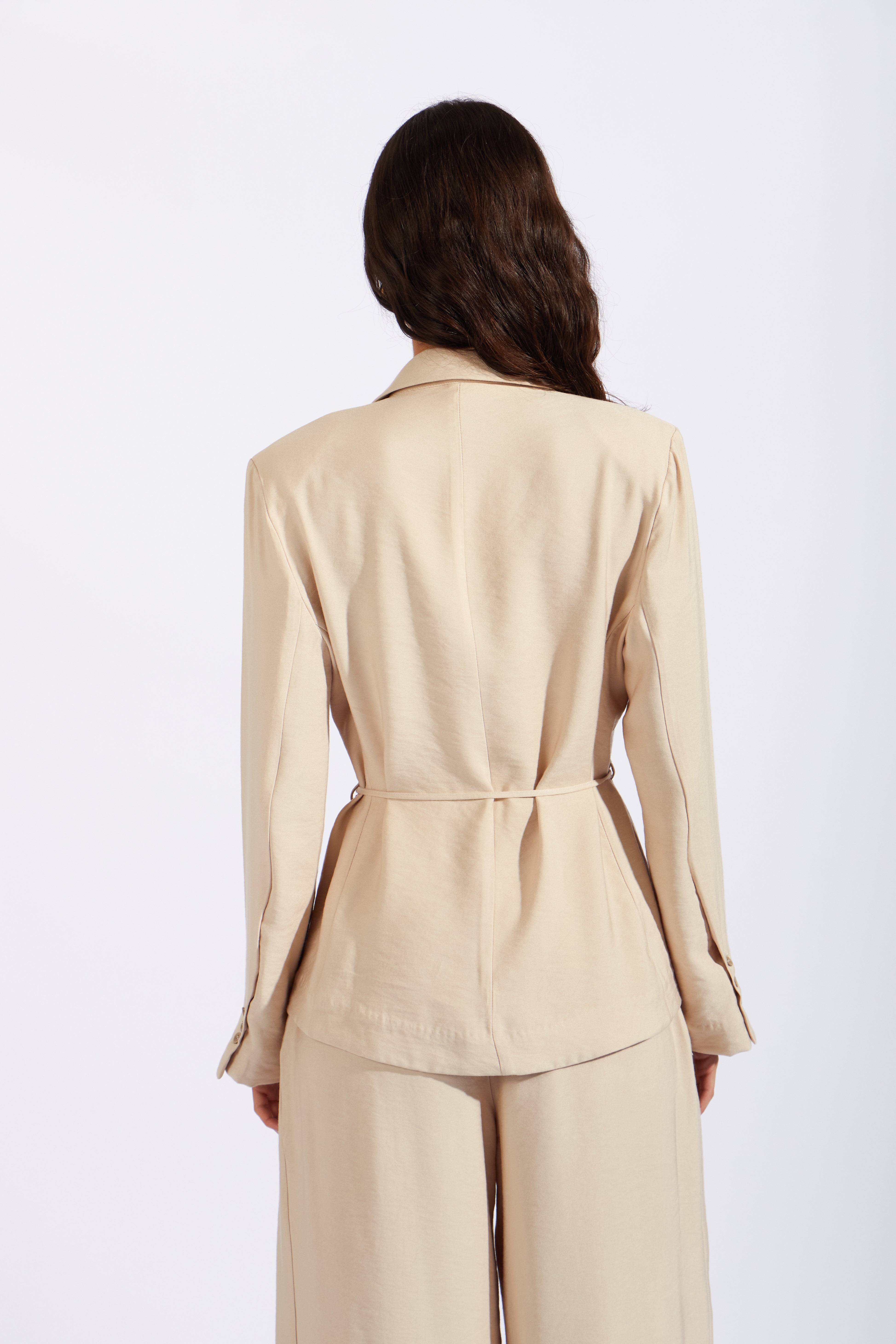 Blazer Fluido Cinturón - Arena