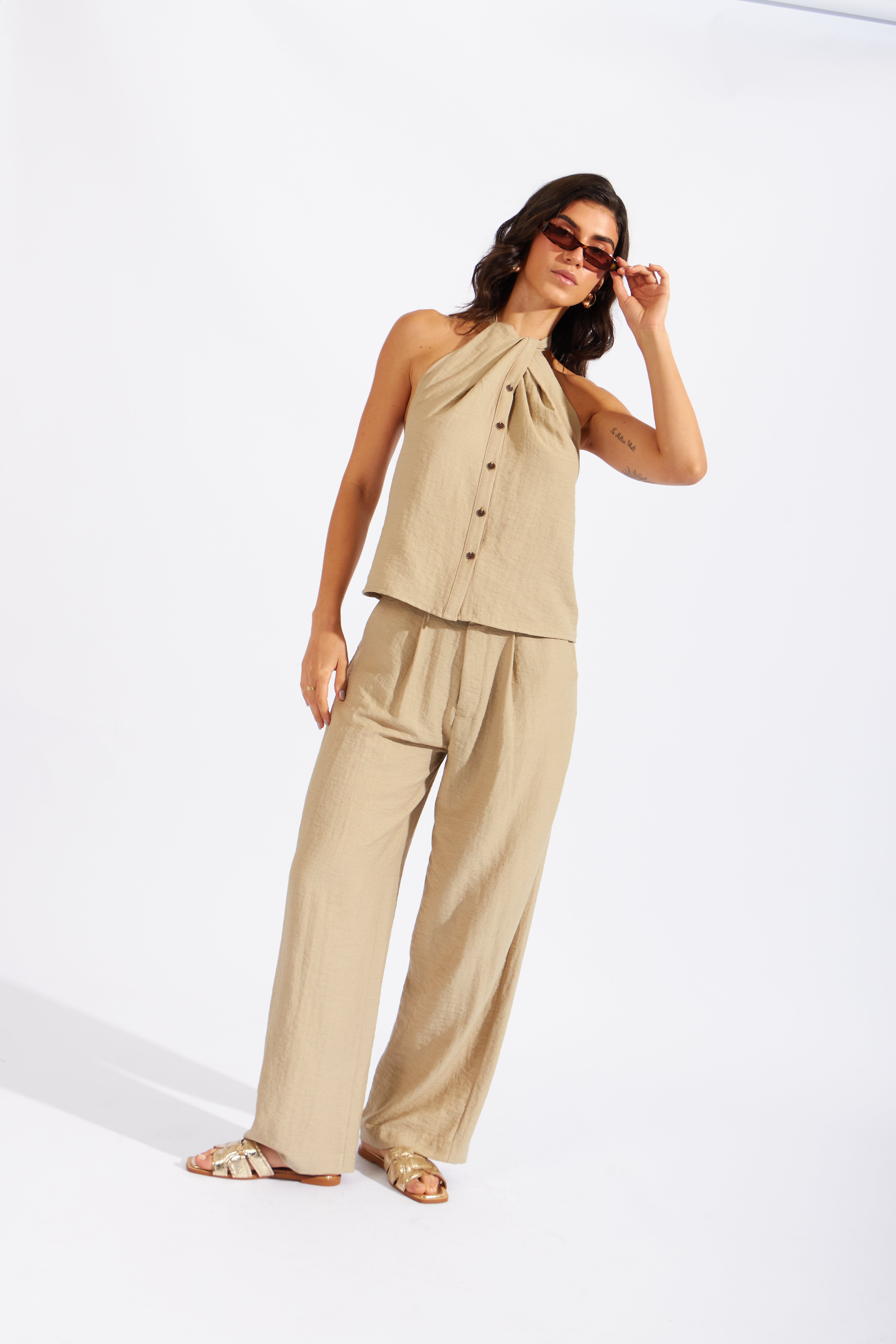 Pantalón Rústico Pliegues - Beige