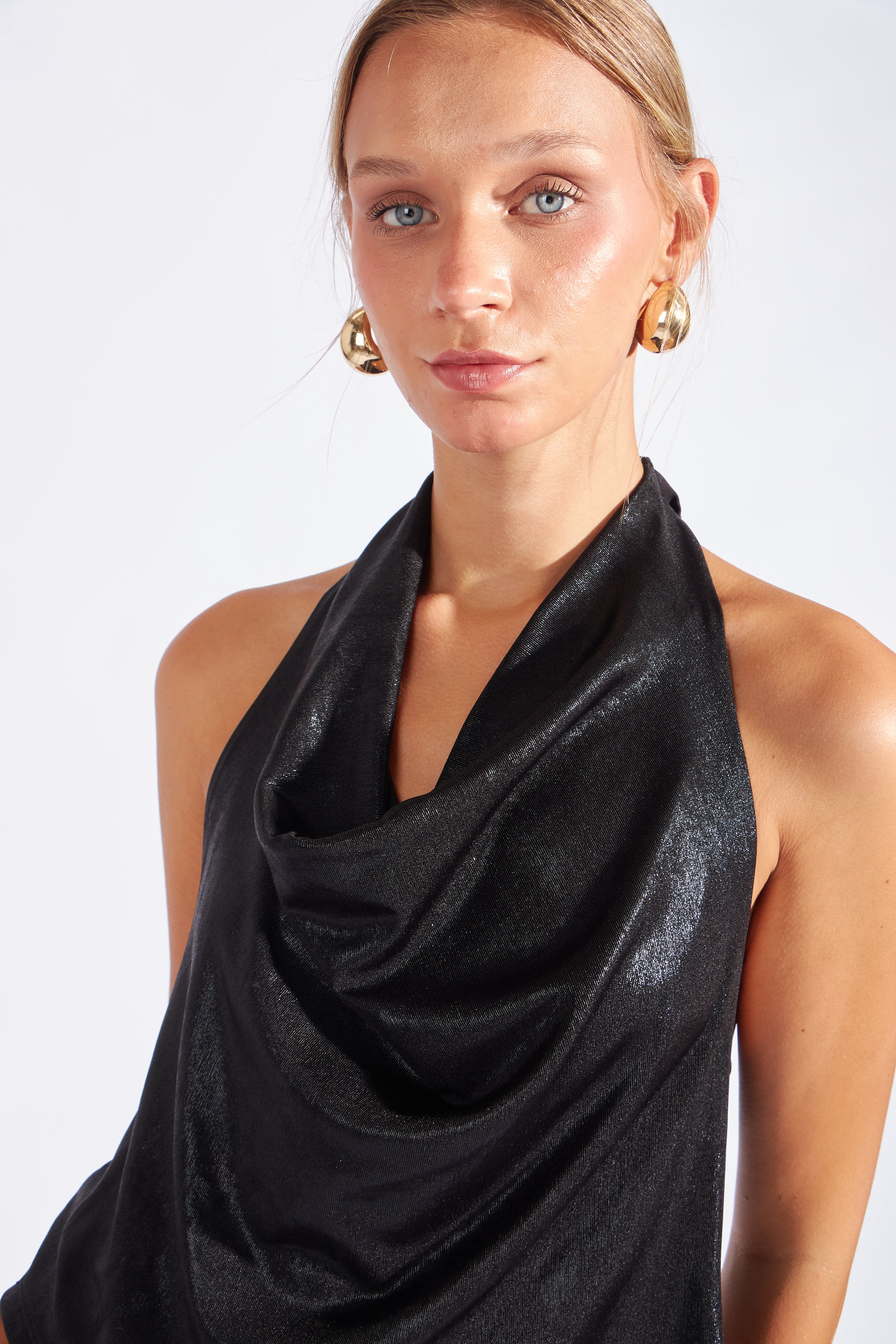 Top Escote Caído - Negro