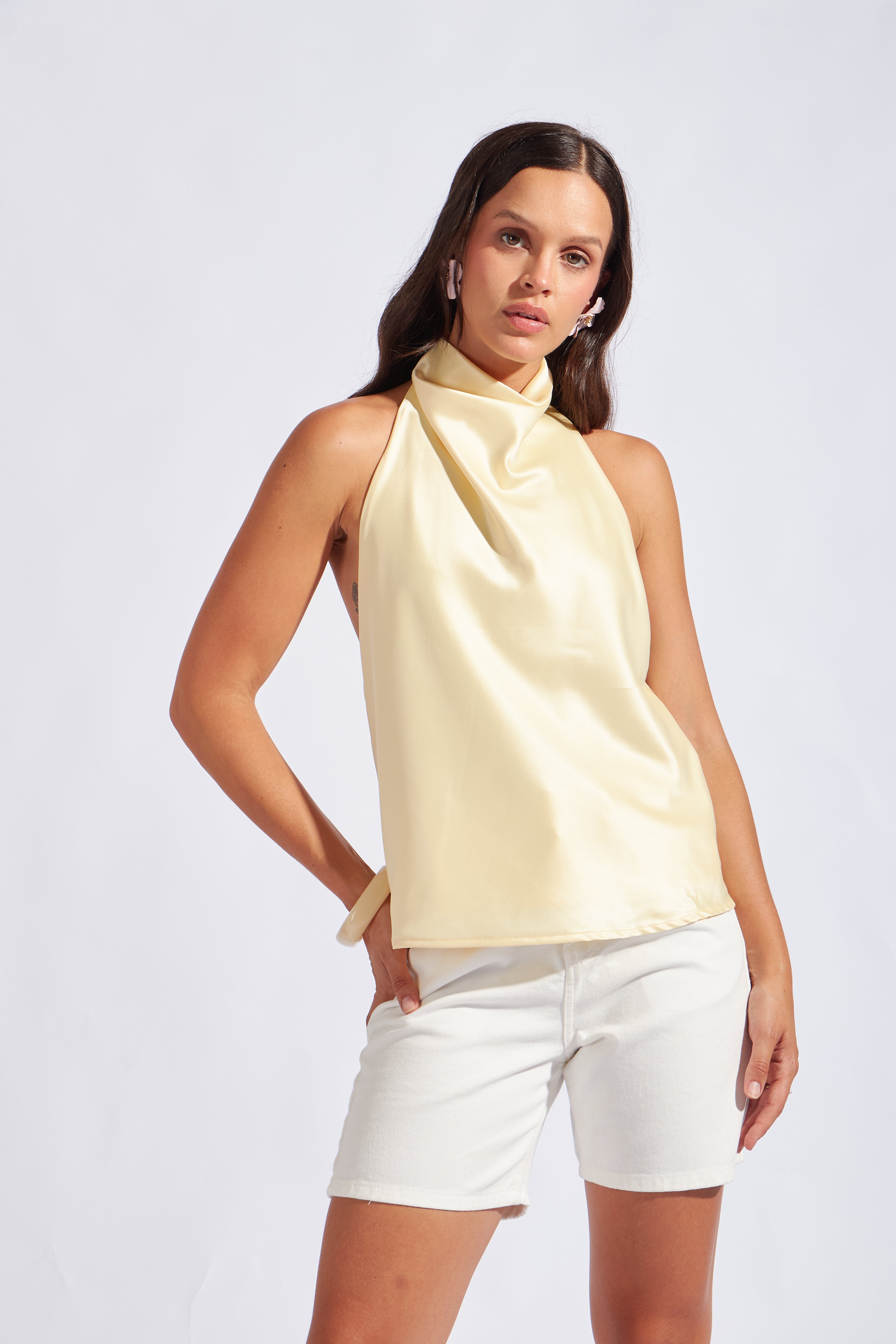 Blusa Satin Cuello Halter - Amarillo