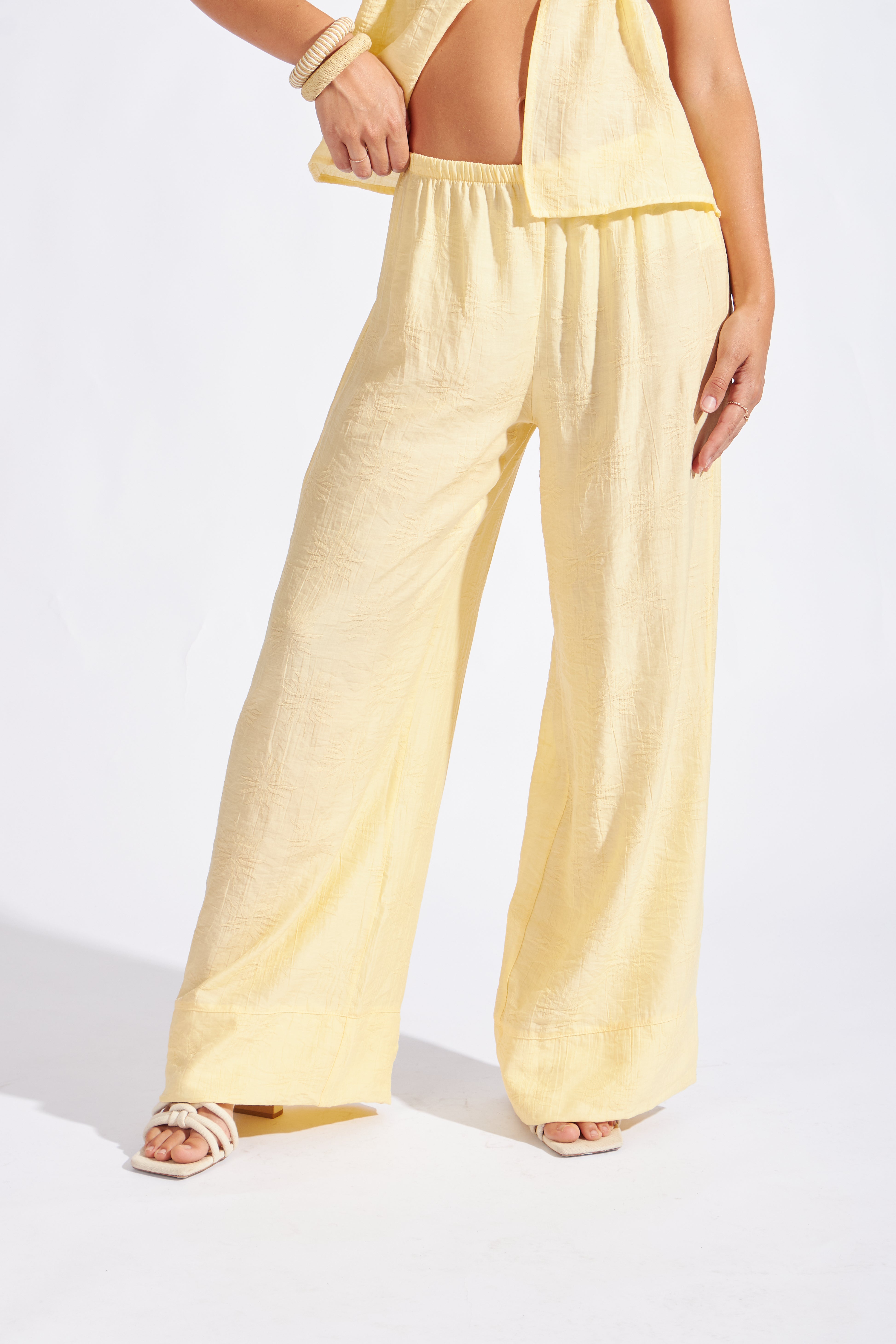 Pantalón Textura Holgado - Amarillo