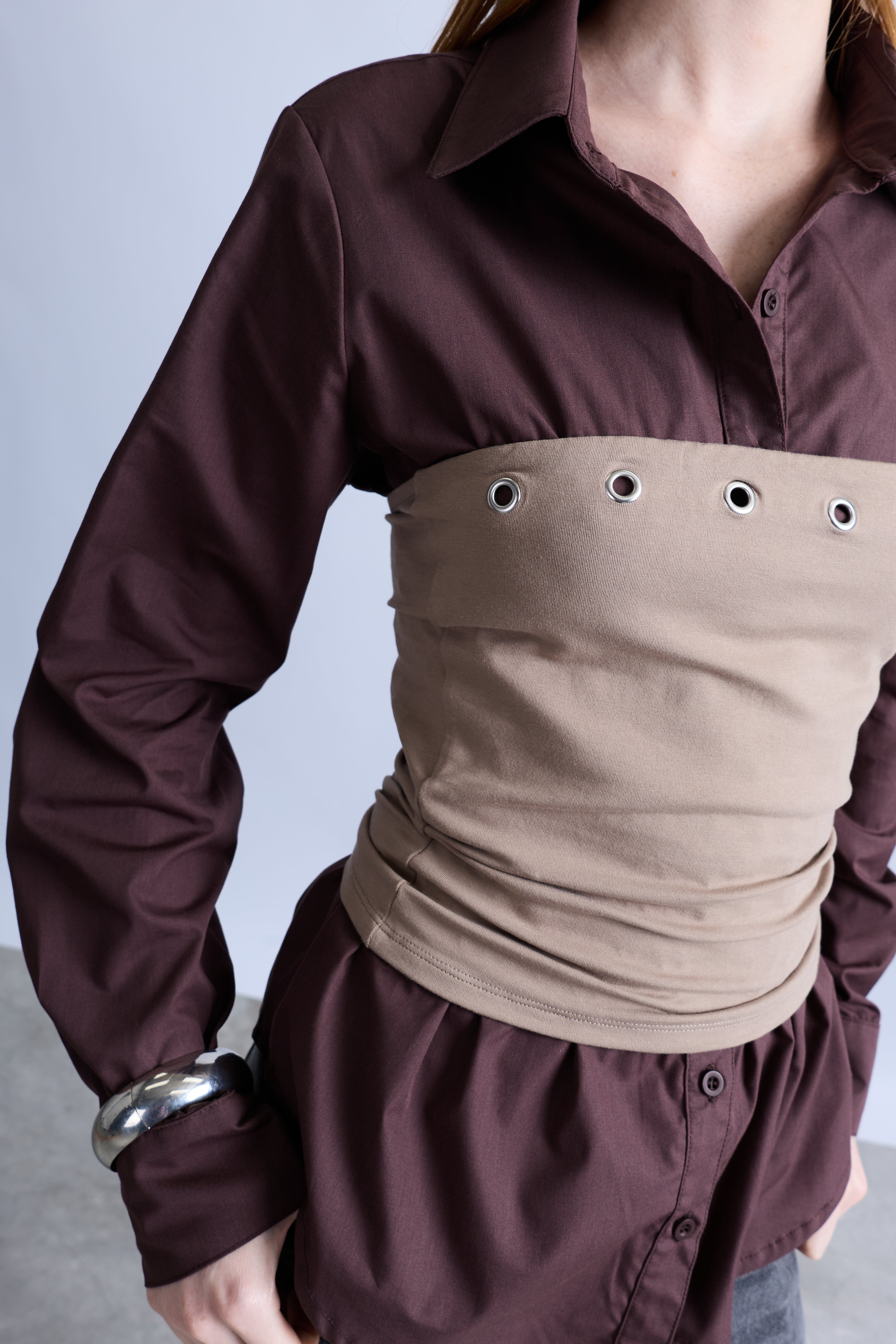 Top Strapless Ojalillos - Marrón