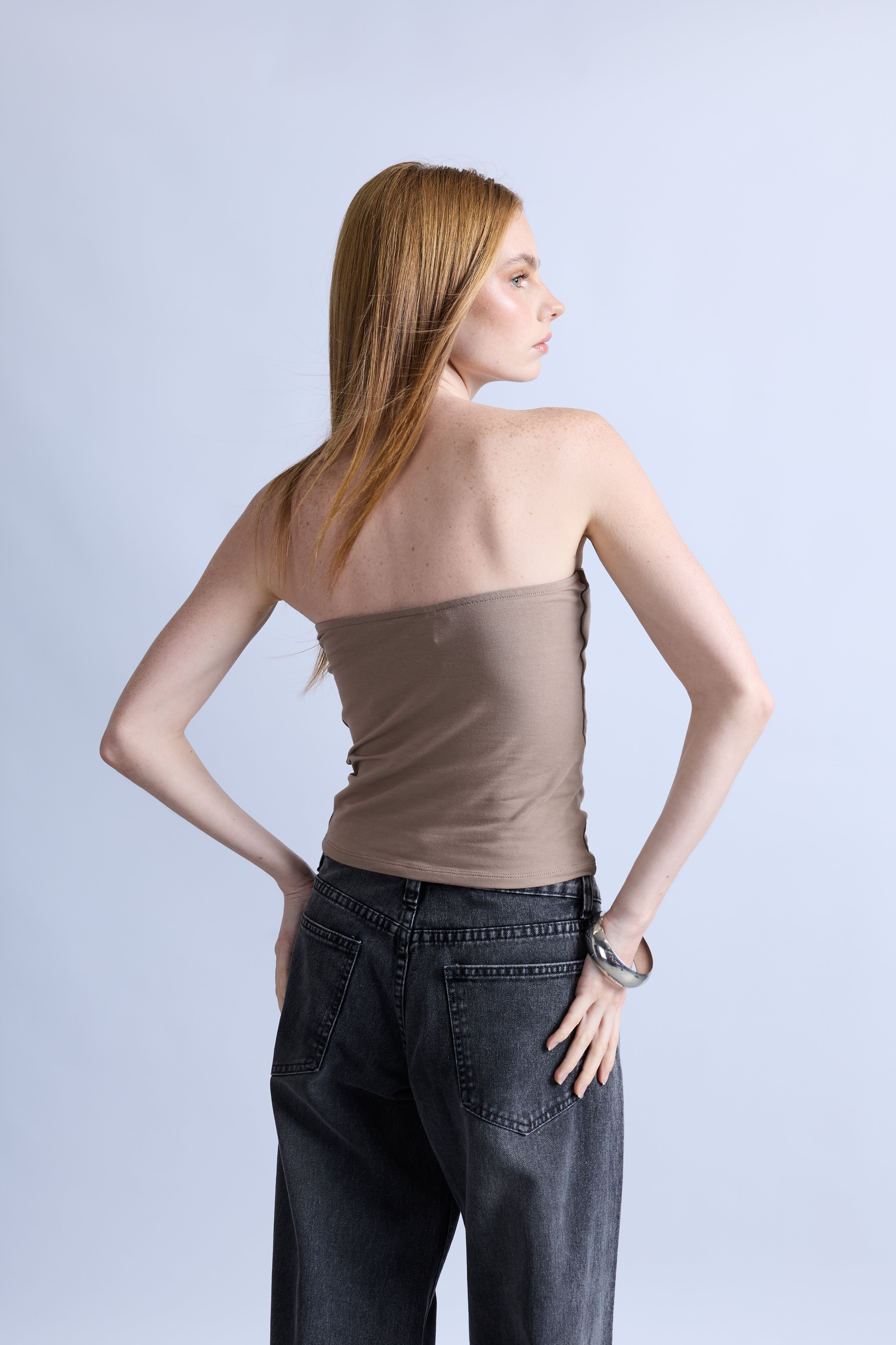 Top Strapless Ojalillos - Marrón