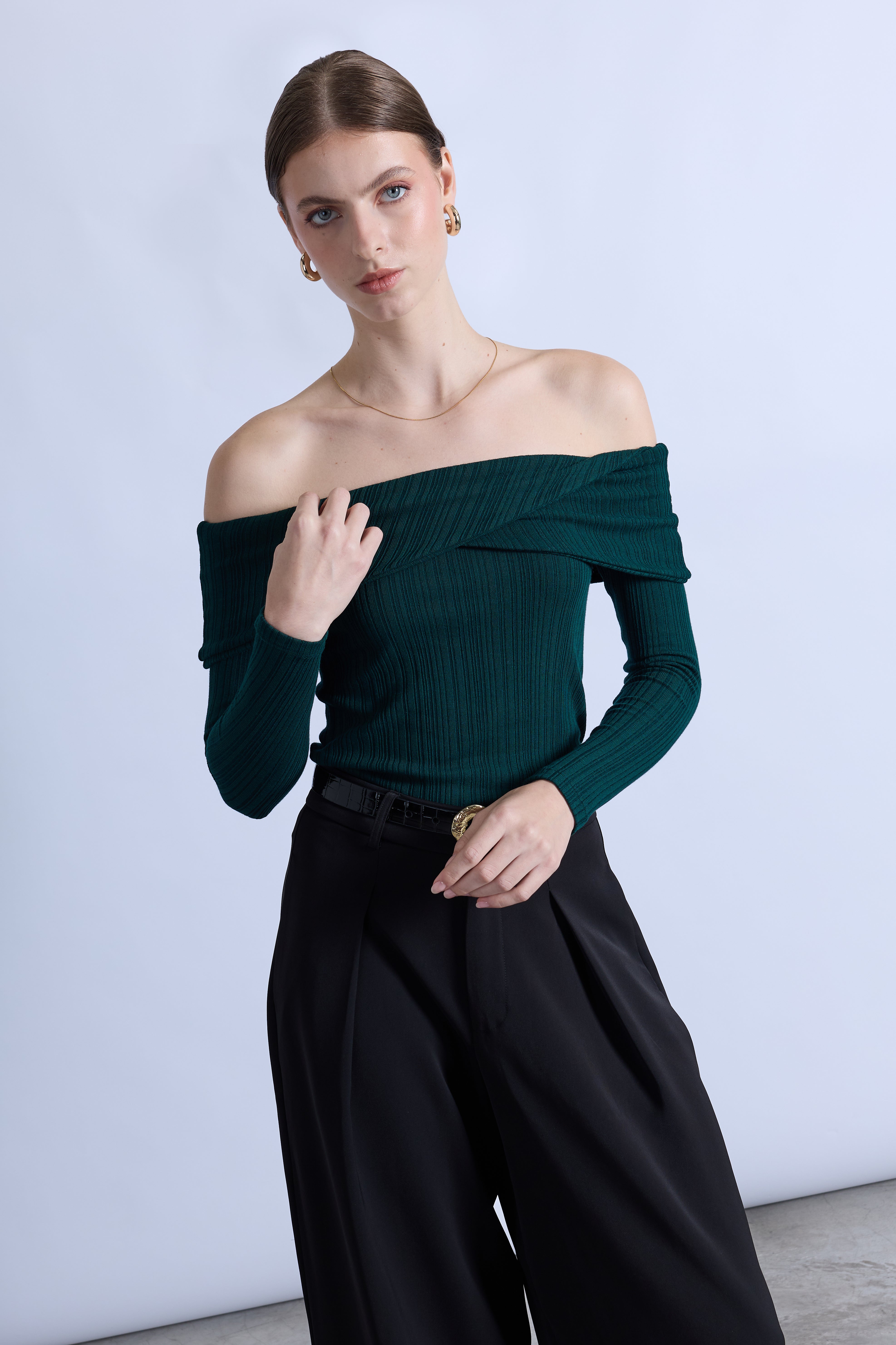 Sweater Cruzado Off Shoulder - Verde Botella