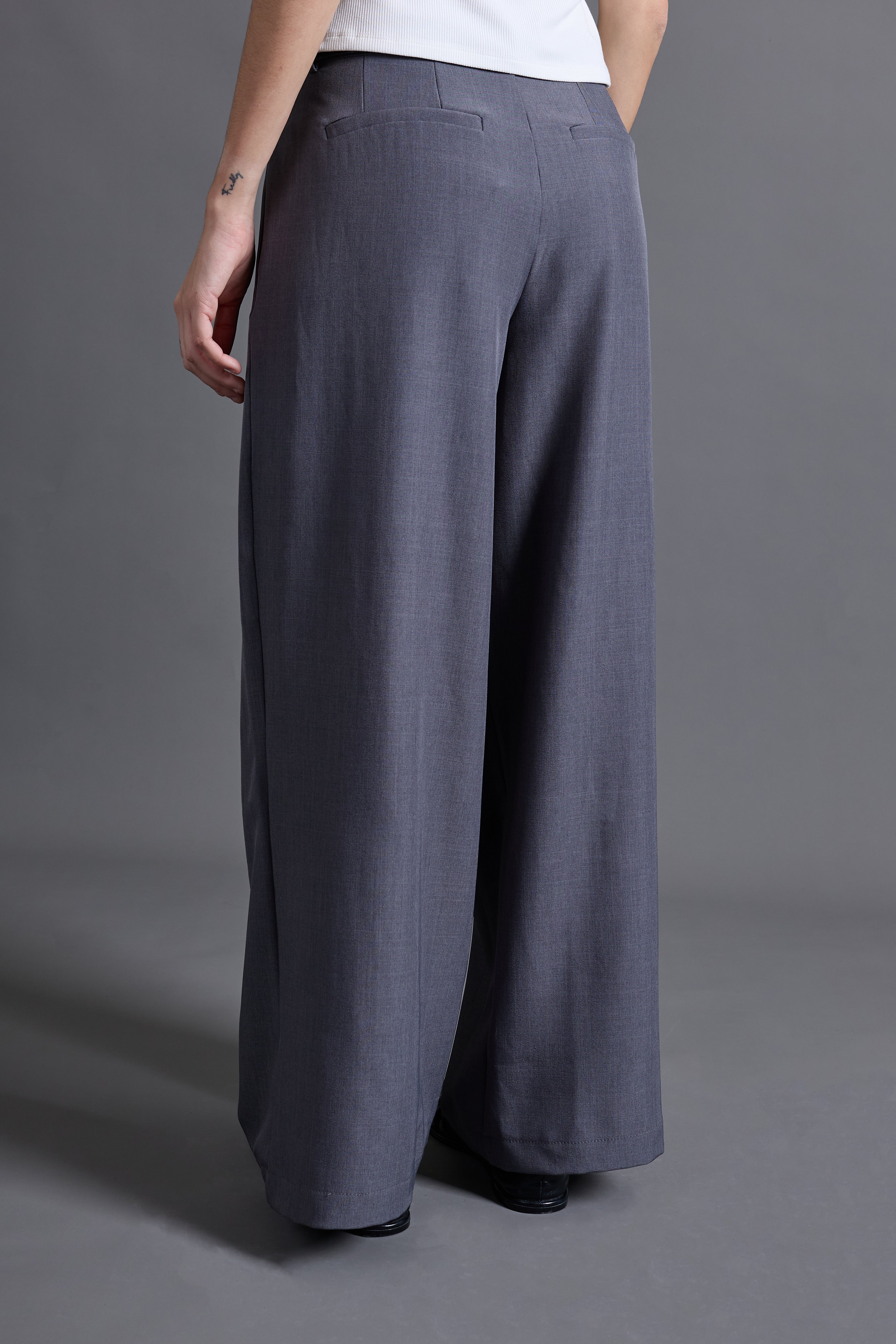 Pantalón Wide Leg Pliegues - Gris