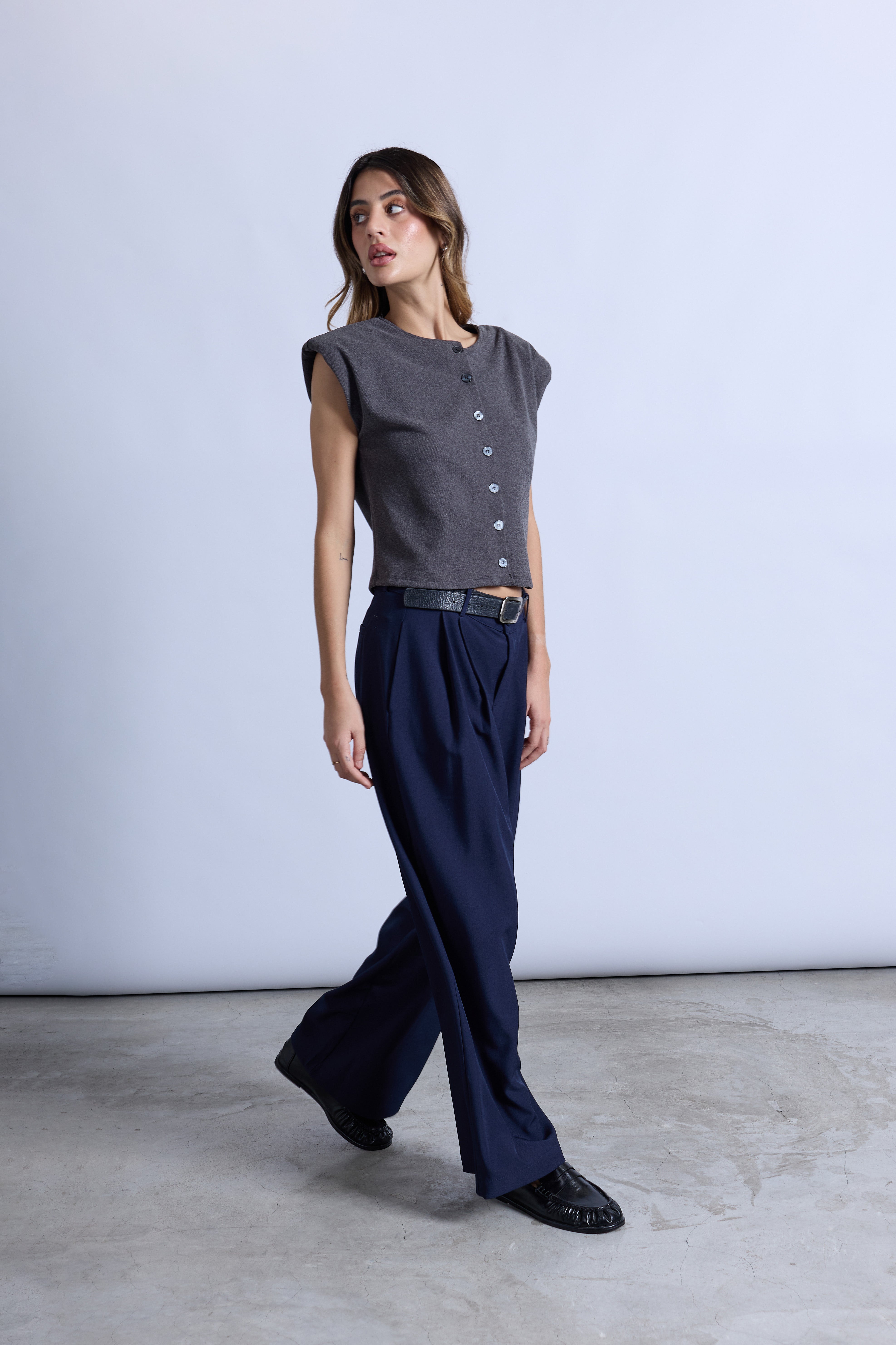 Chaleco Cropped - Plomo