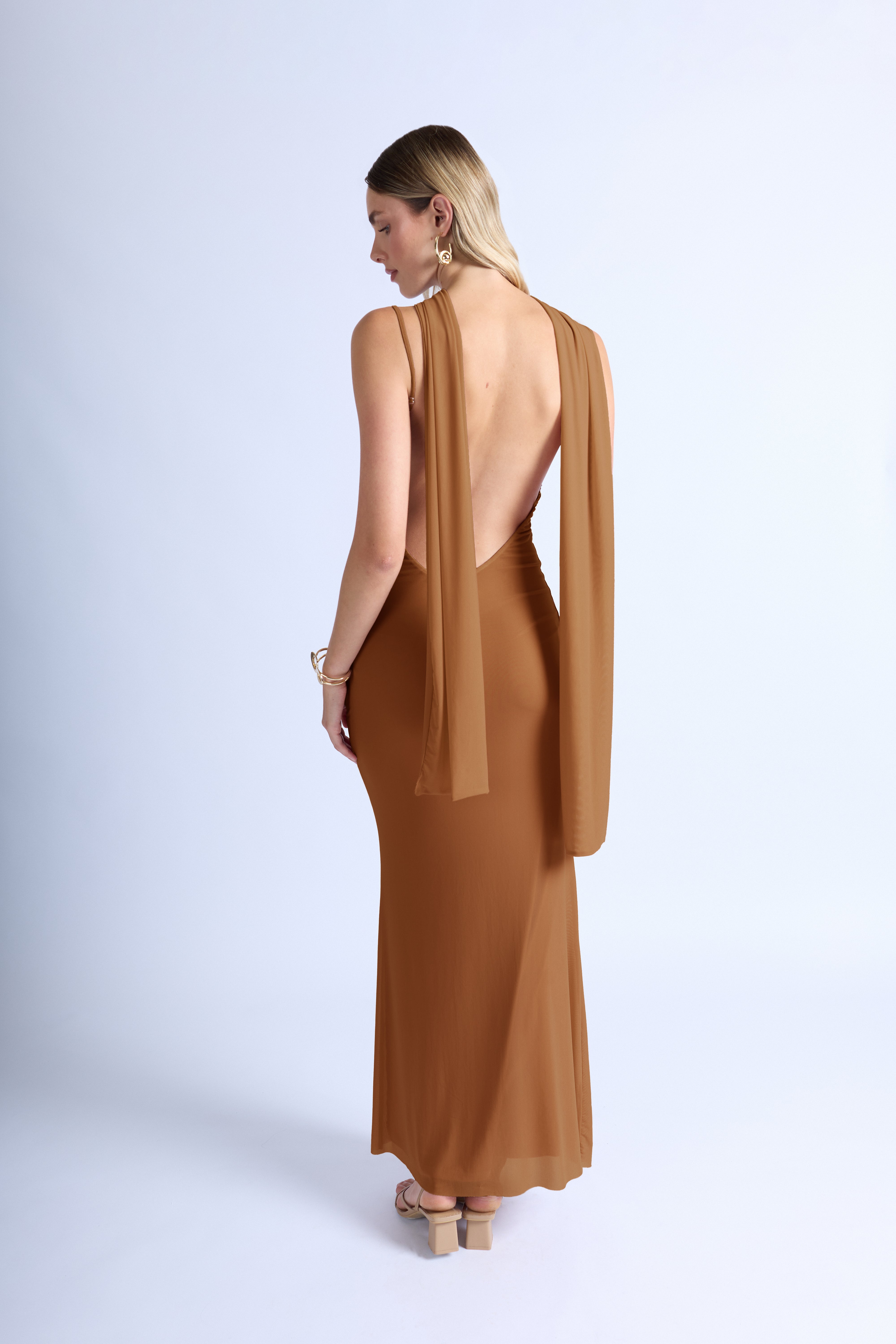Vestido Tiras con Fular - Caramelo