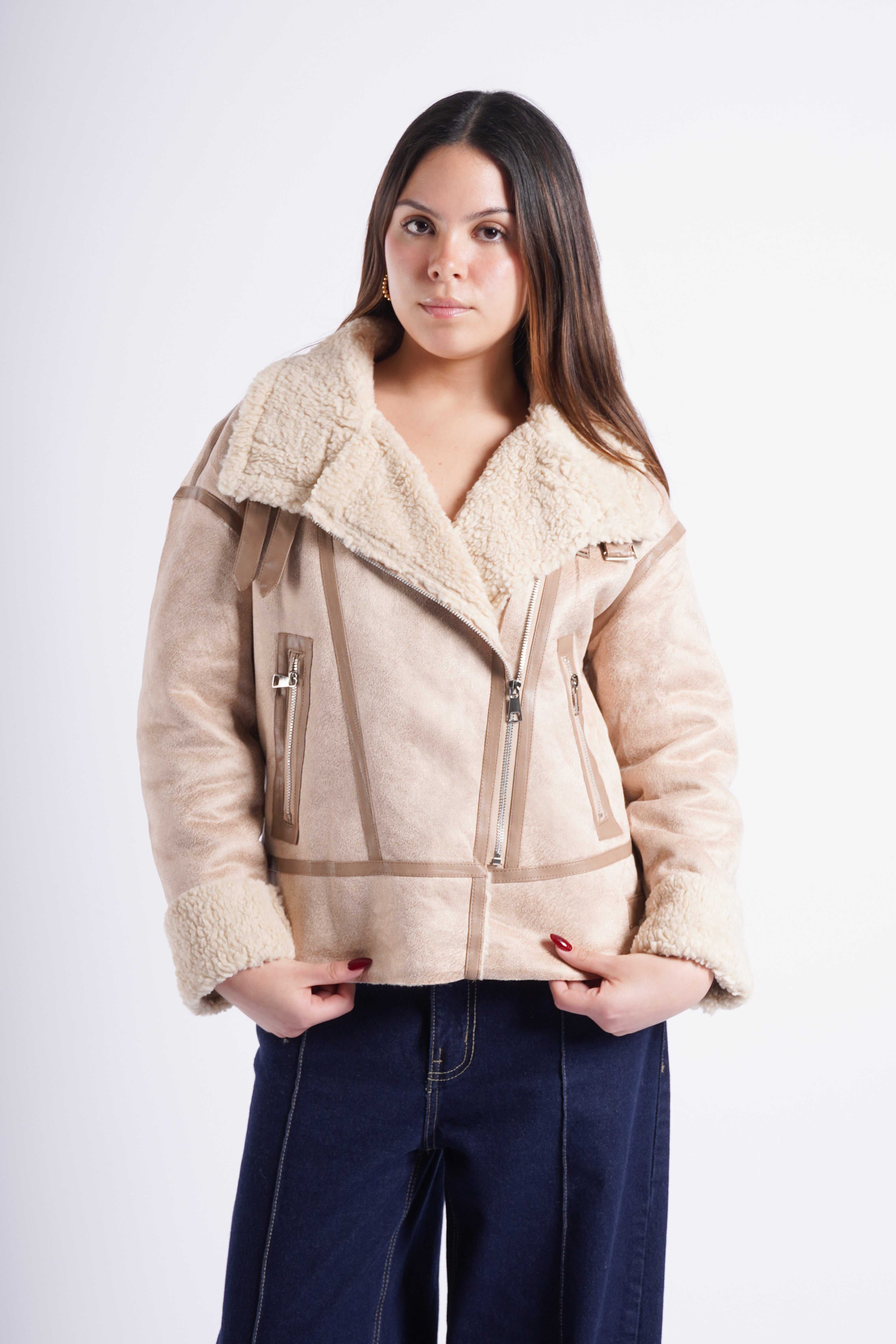 Casaca Hebillas con Peluche - Beige