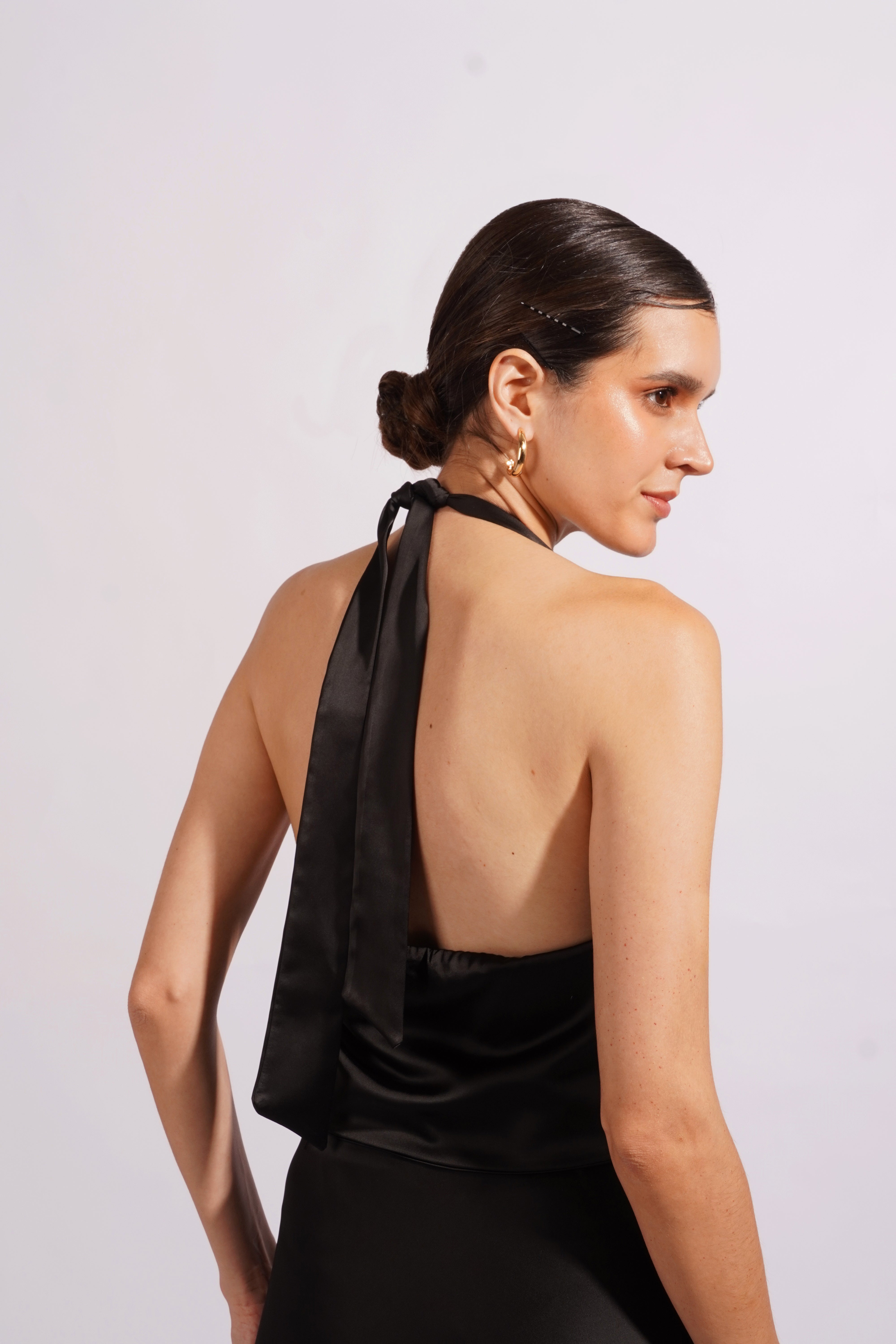 Top Halter Satinado - Negro