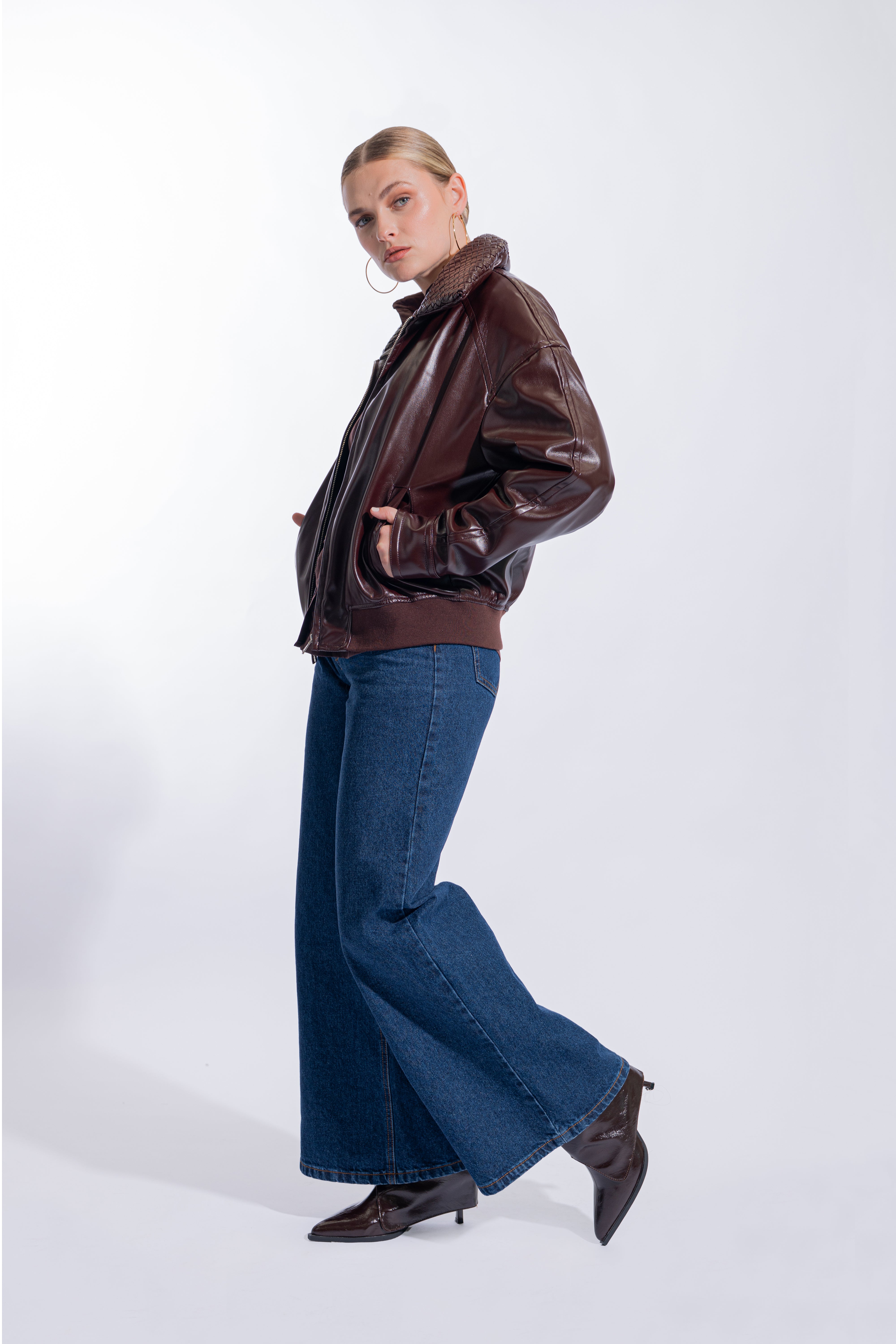 Casaca Leather Cuello Textura - Burgundy