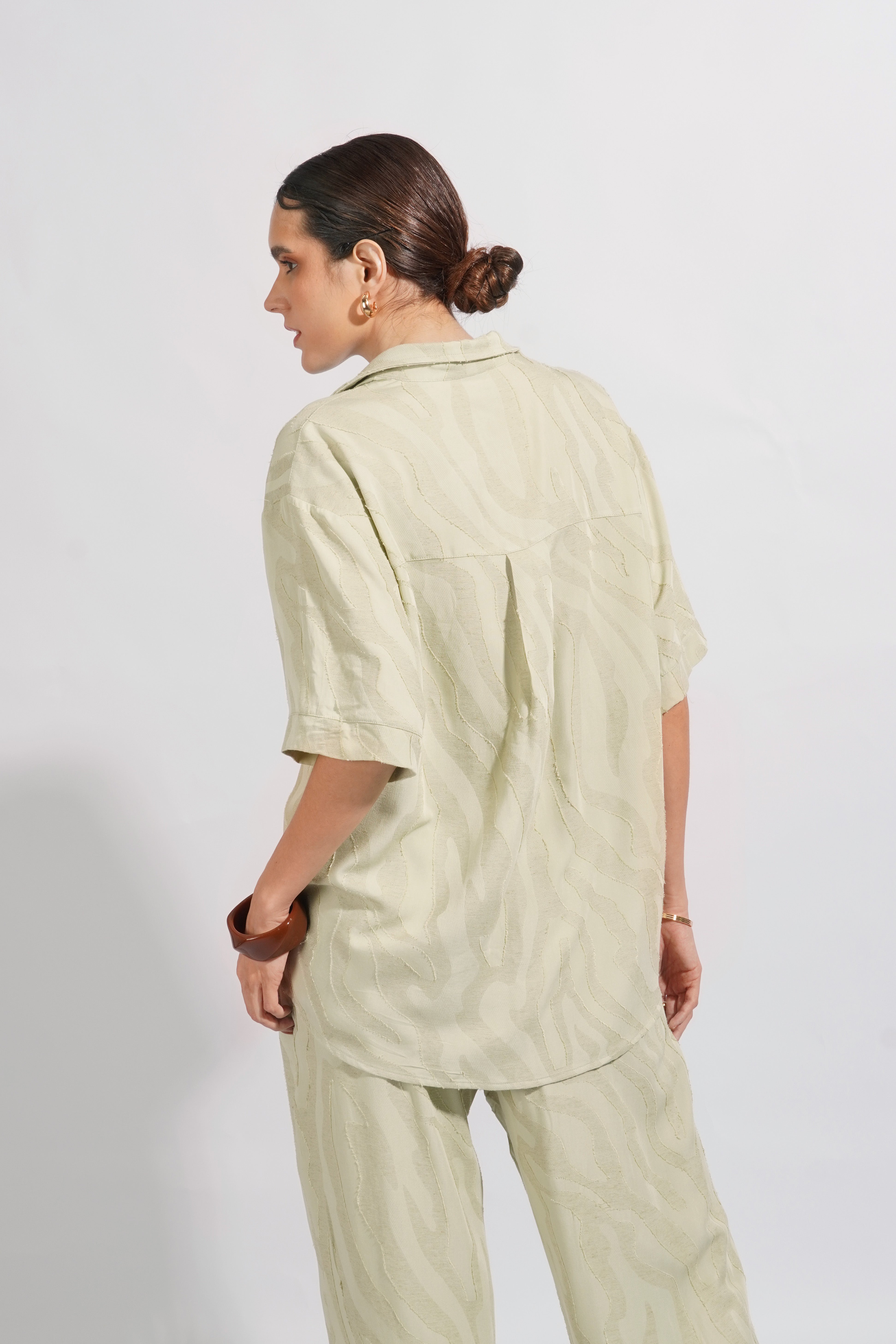 Blusa Manga Fluida Lino - Aloe