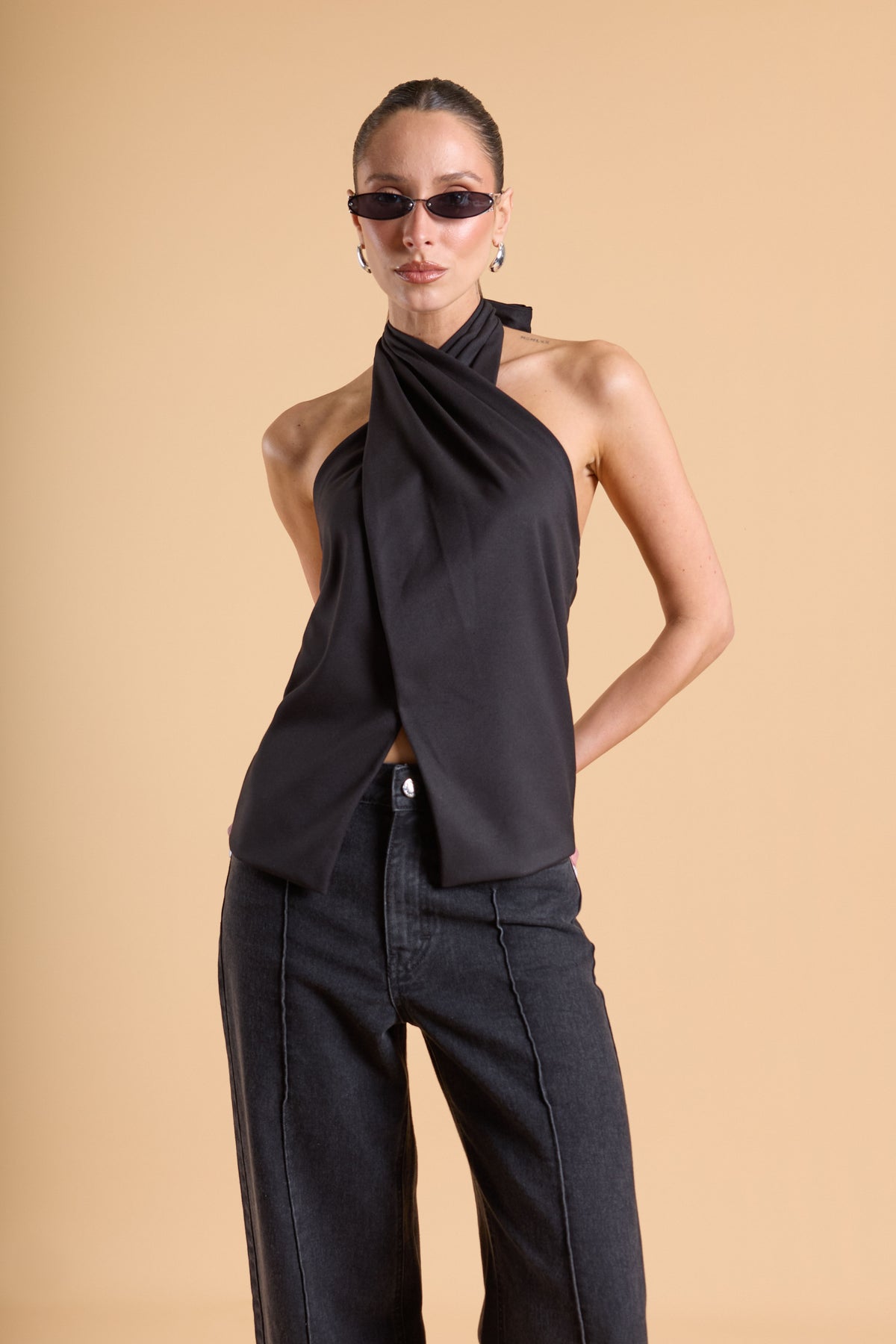 Top Halter Cruzado - Negro