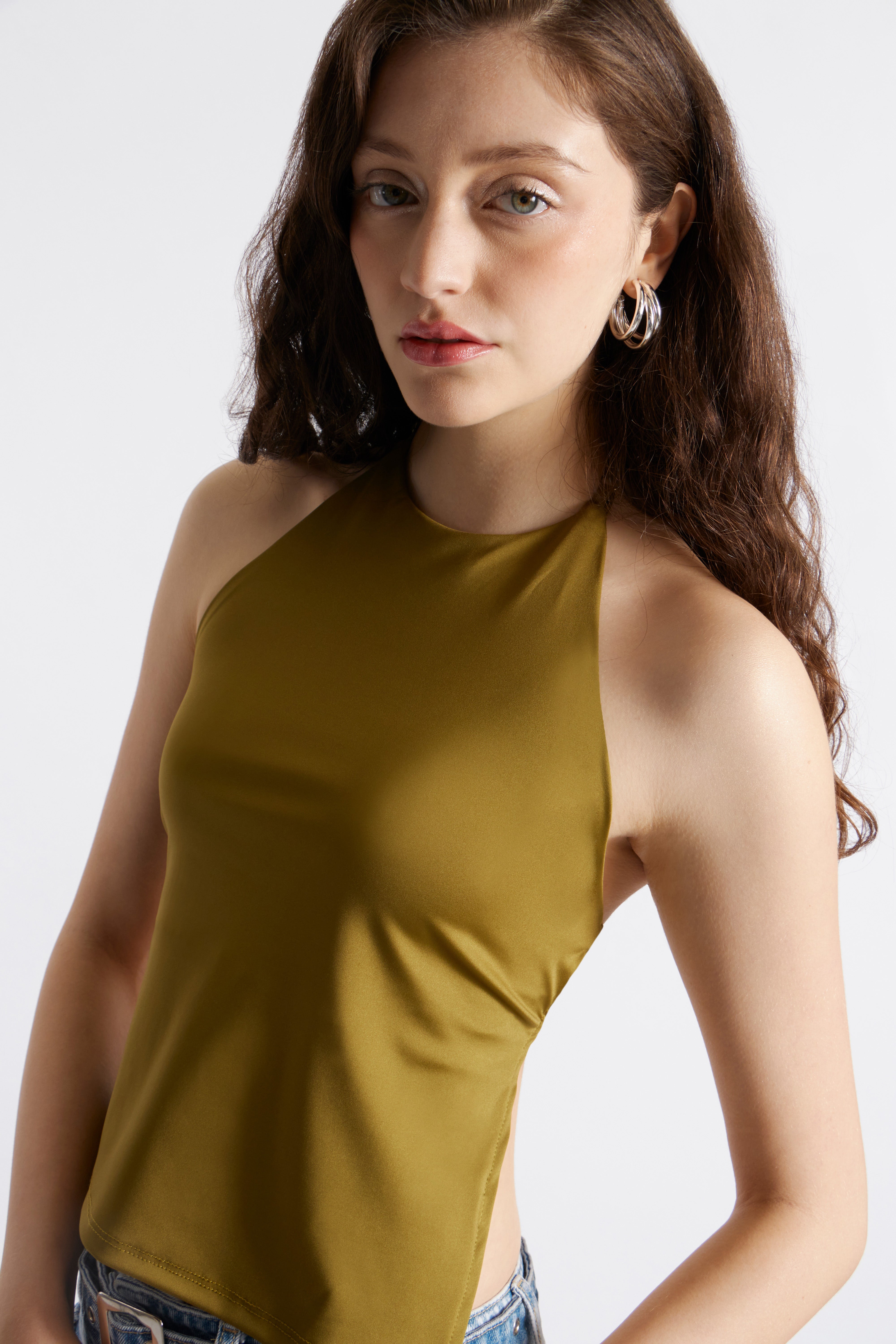 Top Halter Espalda Descubierta - Verde Mostaza