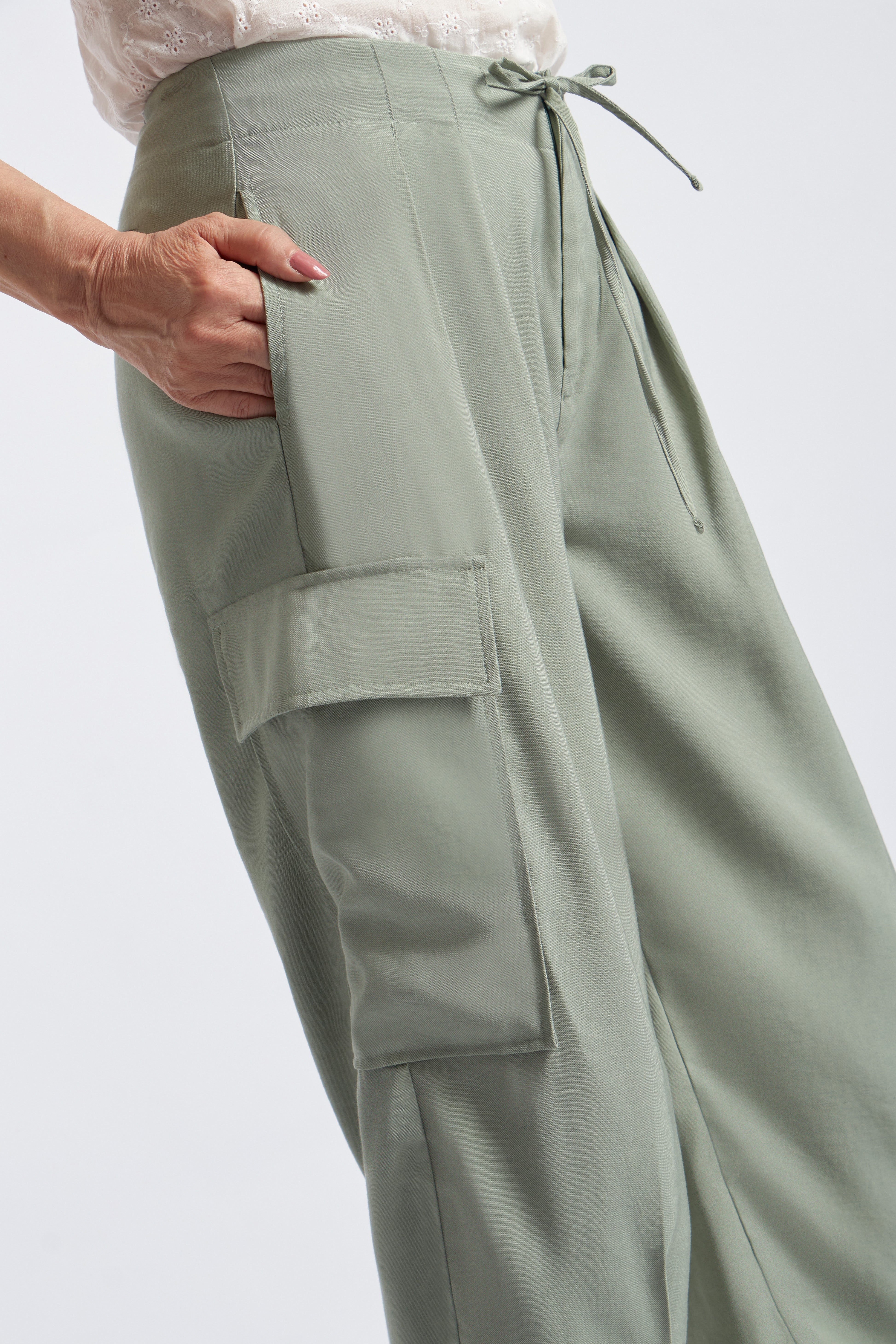 Pantalón Cargo Twill - Verde Hoja