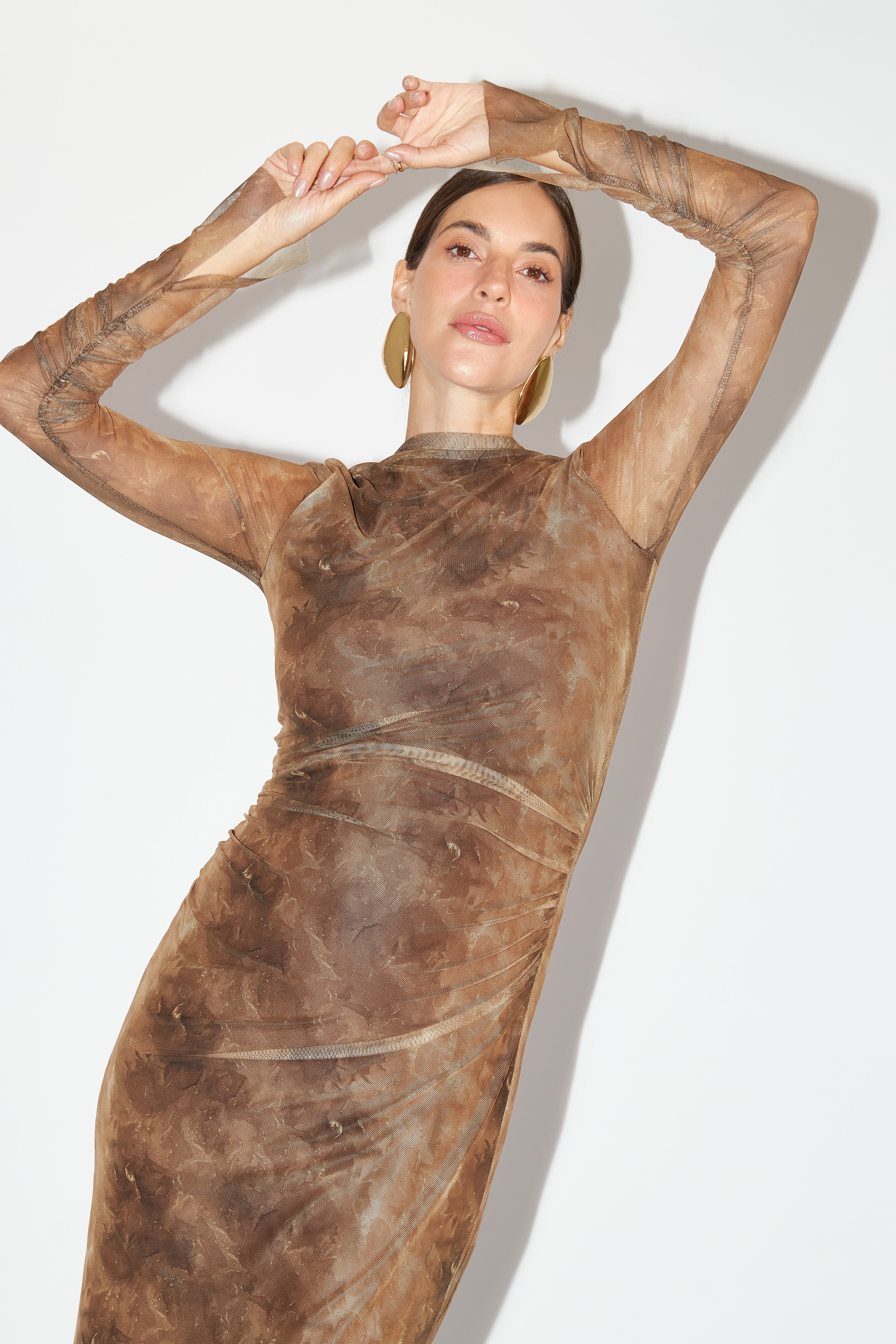 Vestido Cuello Cerrado - Estampado Marrón