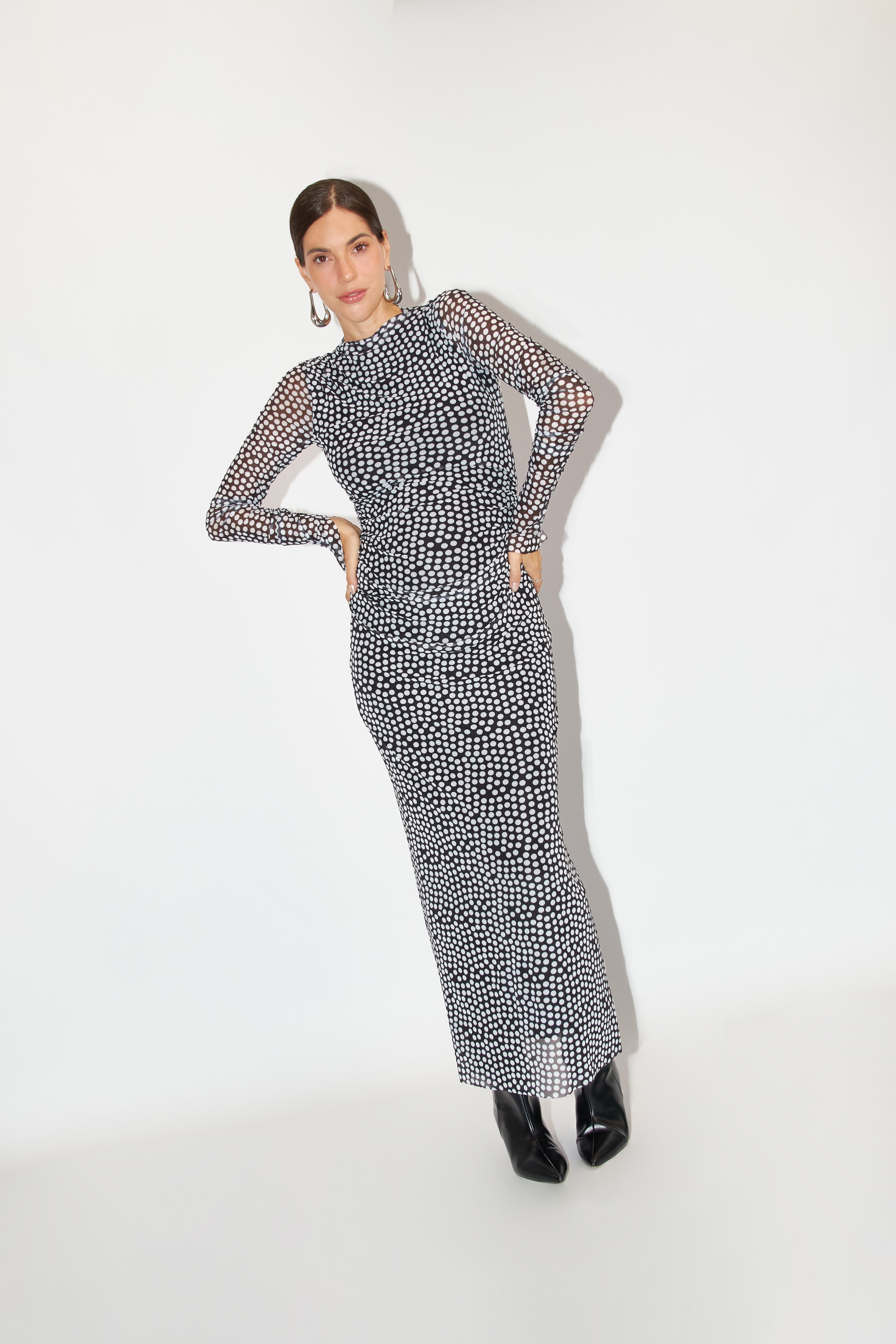 Vestido Cuello Cerrado - Estampado Lunares