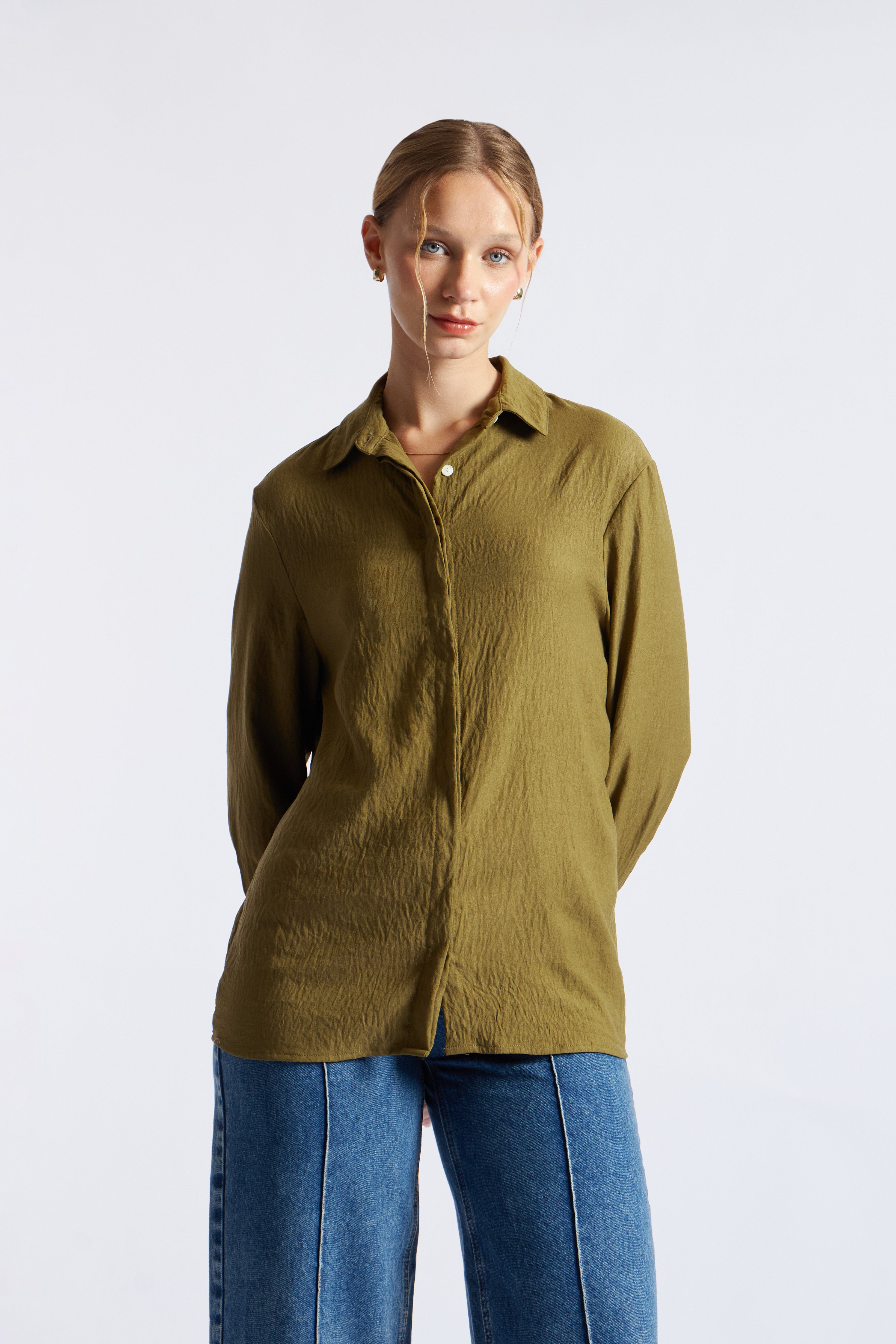Camisa Fluida Básica - Verde