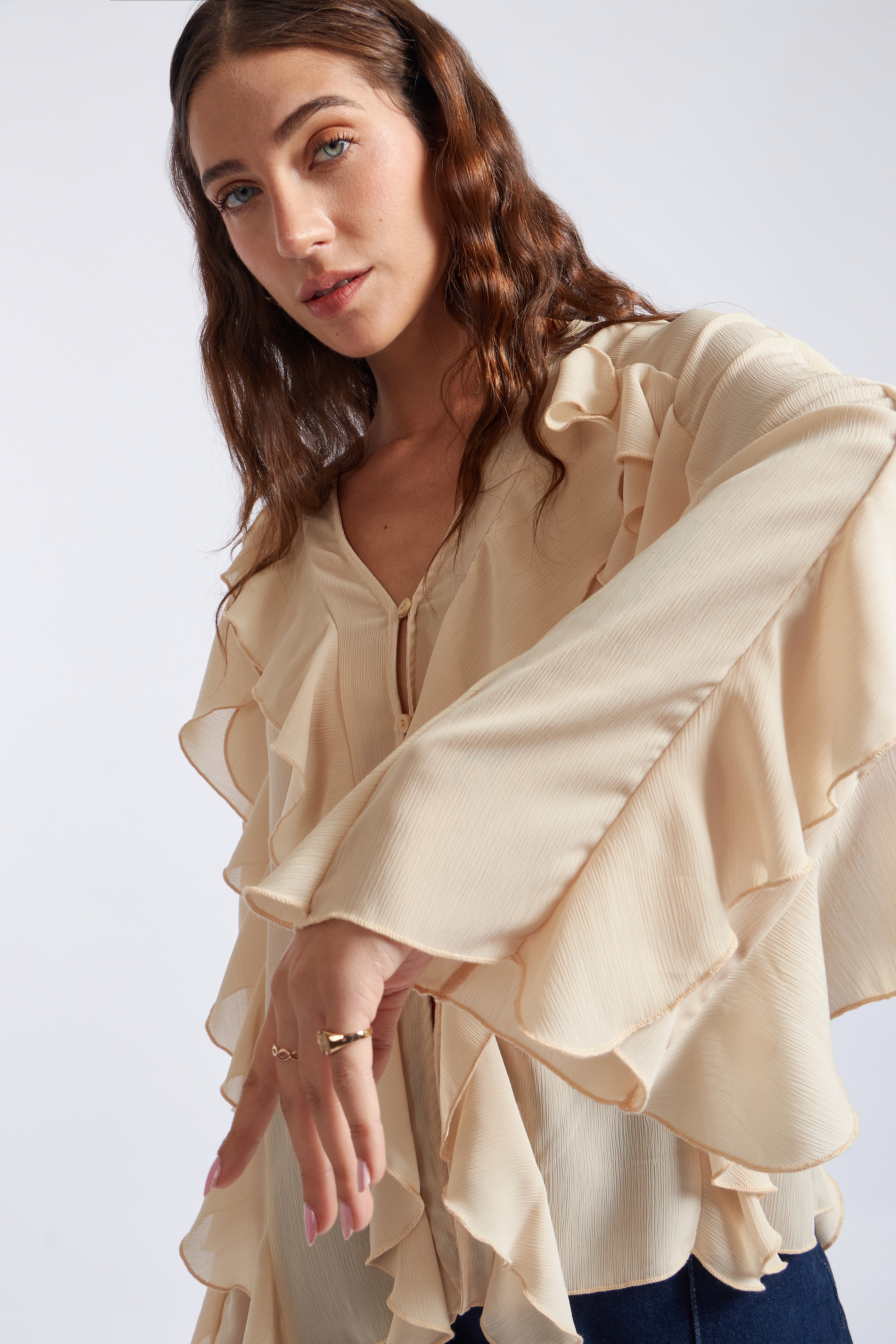 Blusa Manga Larga Volantes - Beige Claro