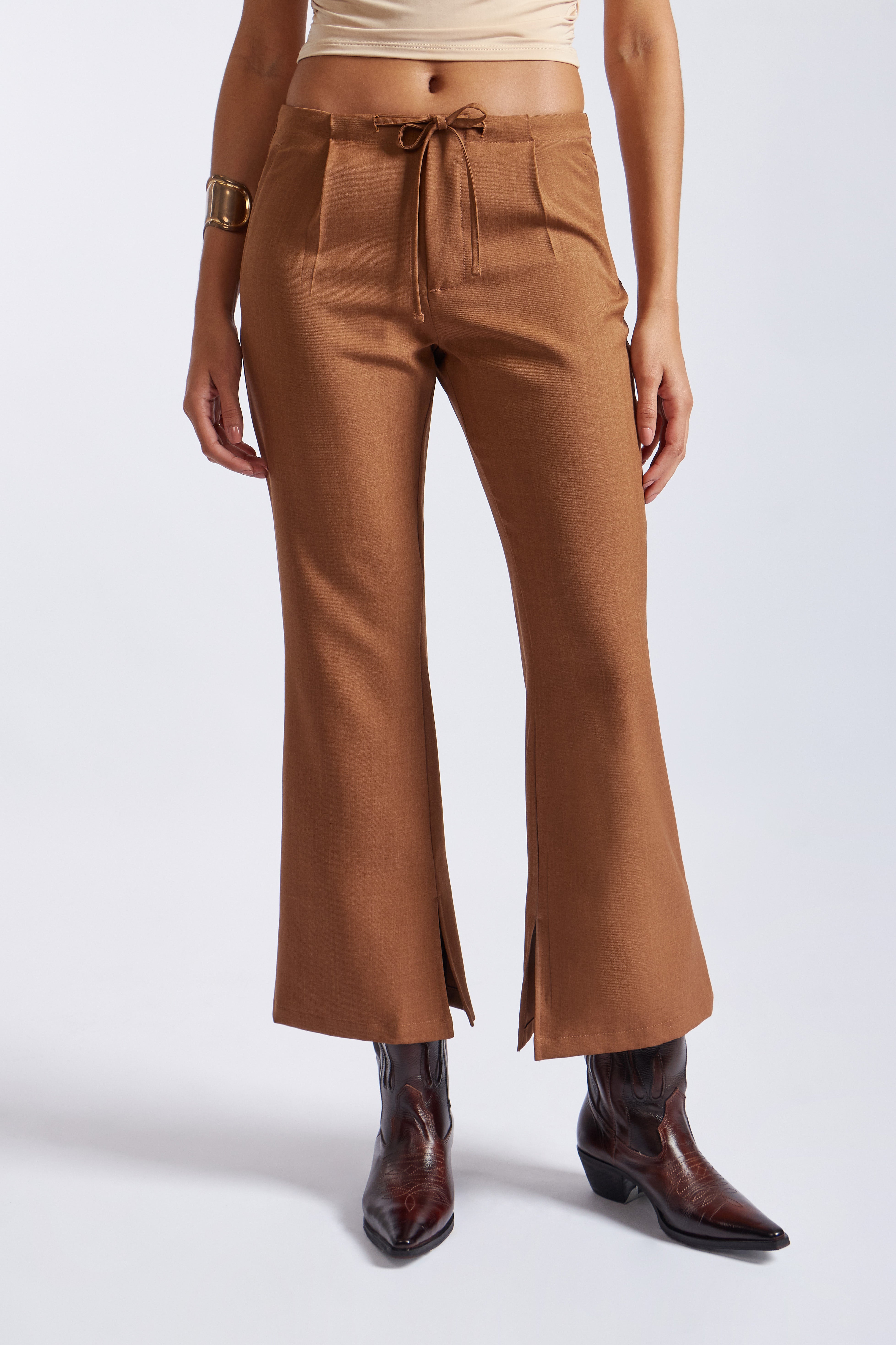 Pantalón Flare Abertura - Camel