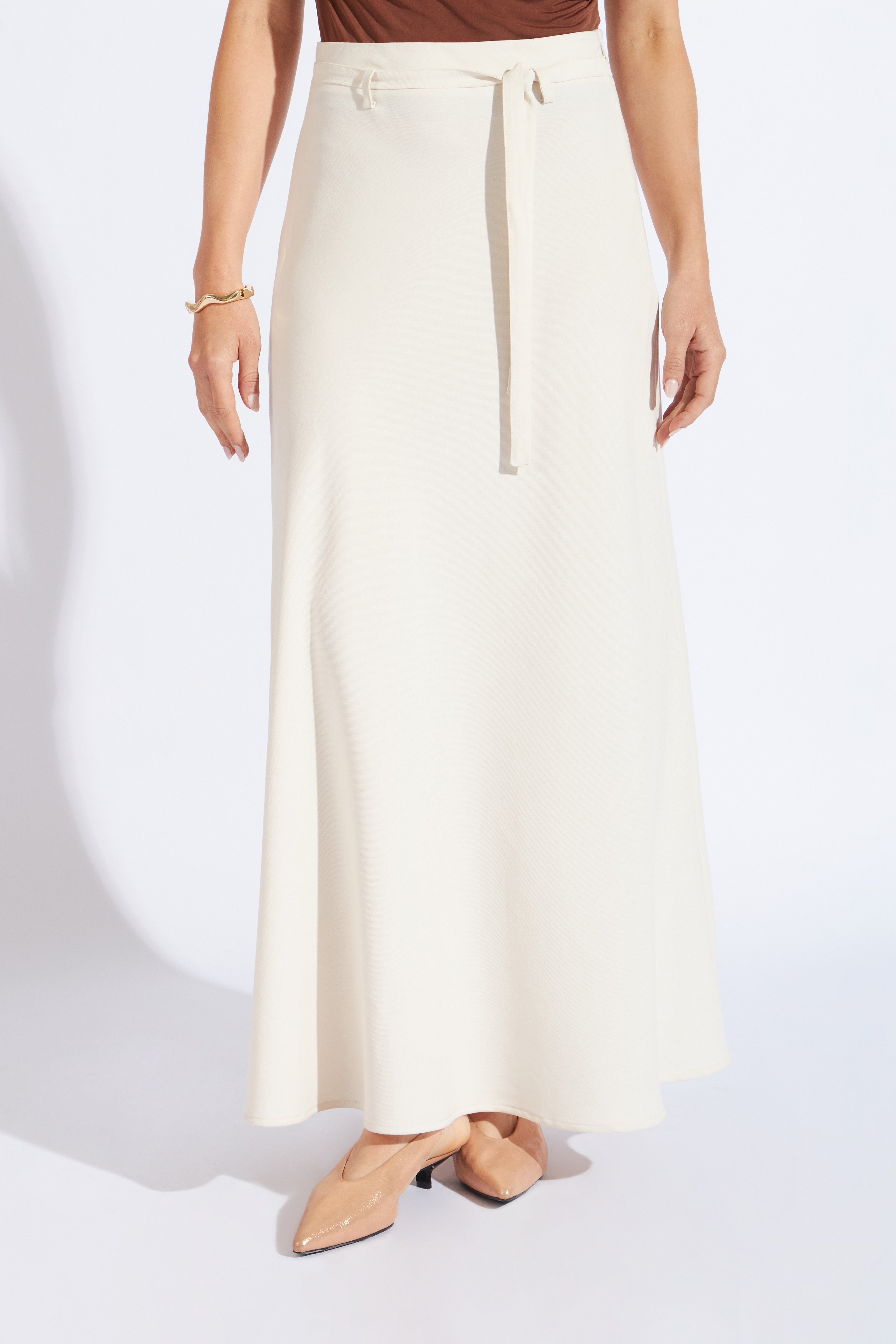 Falda Midi con Cinturón - Beige