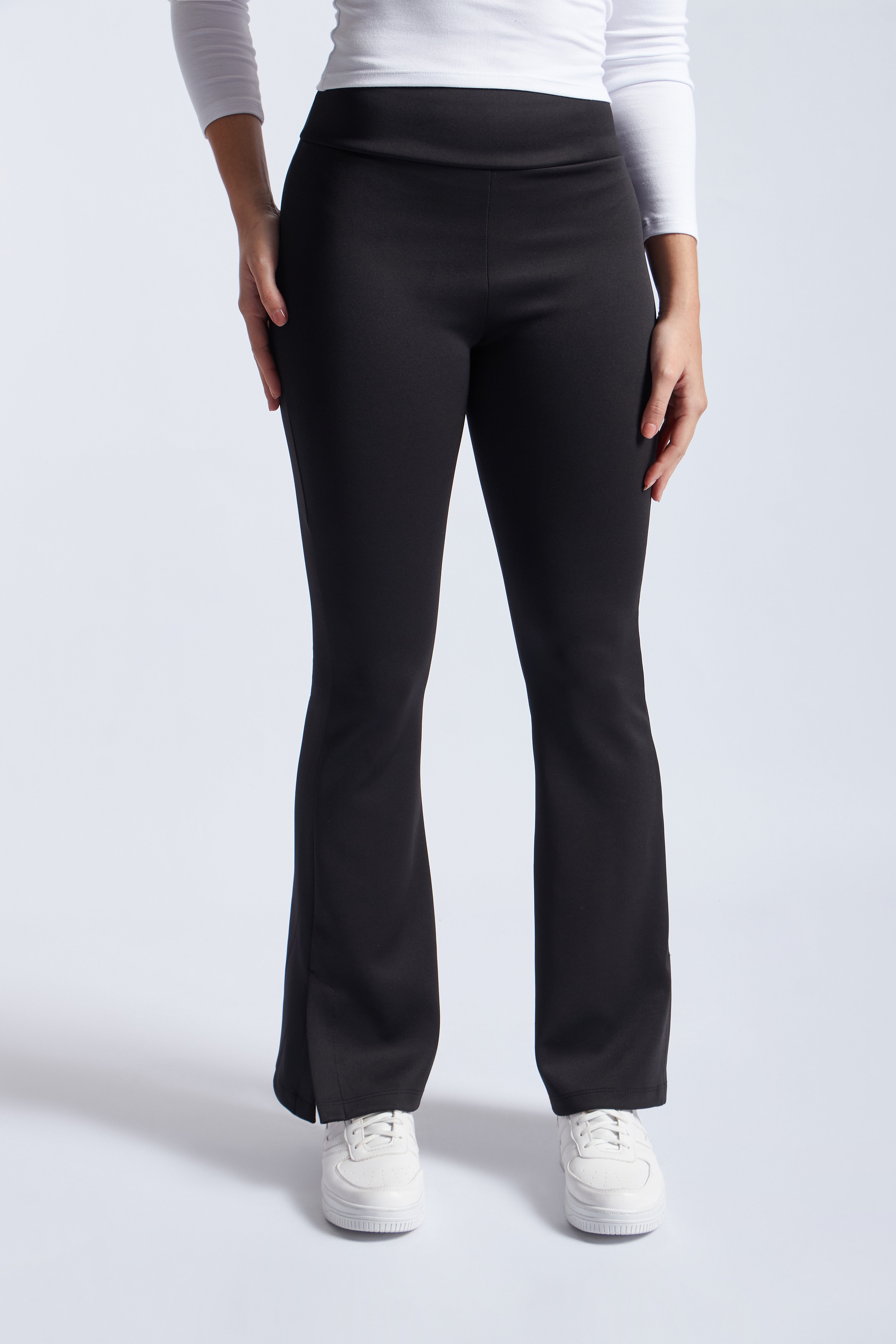 Pantalón Flare con Modal - Negro