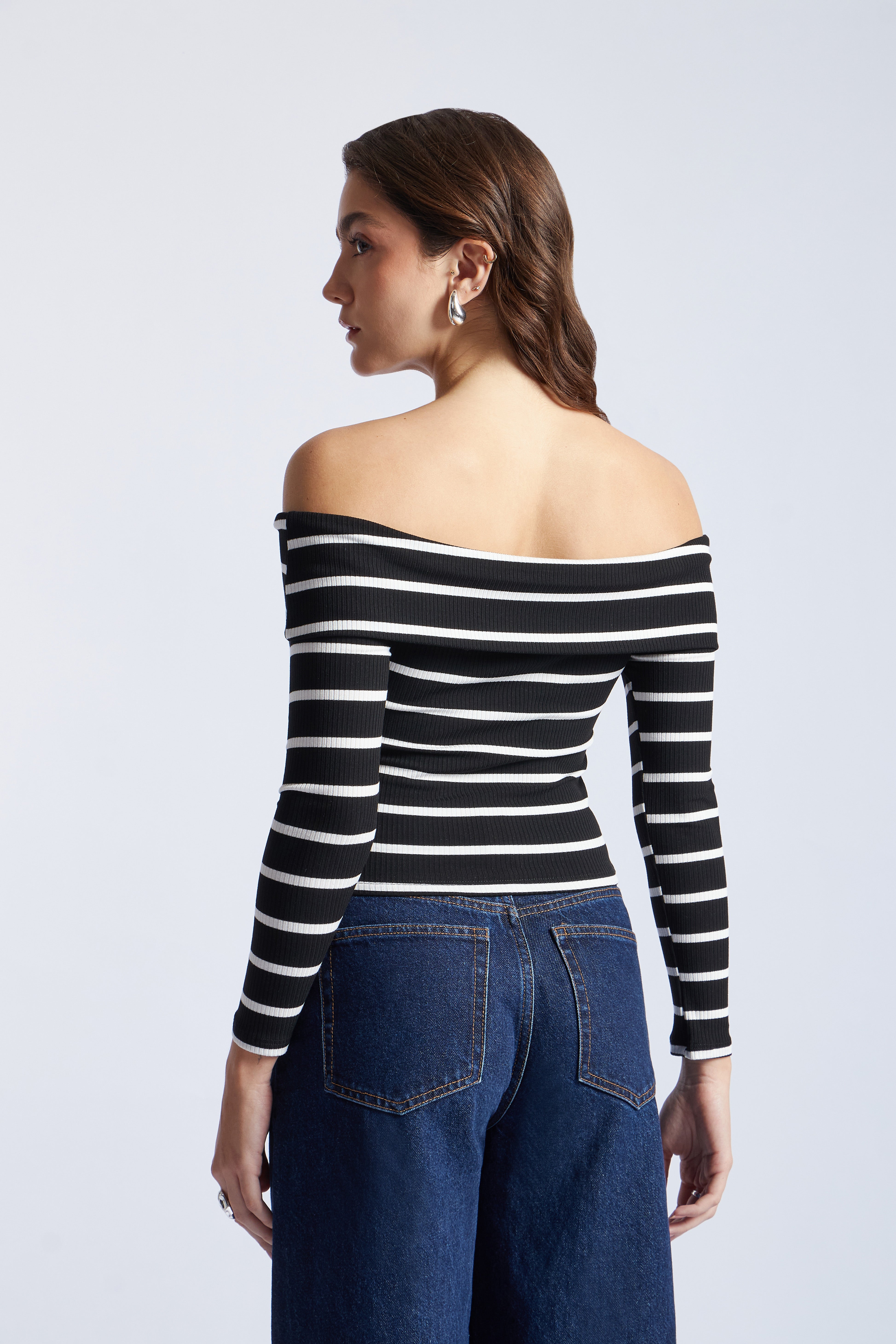 Off Shoulder Rib Stripe - Negro con Ivory