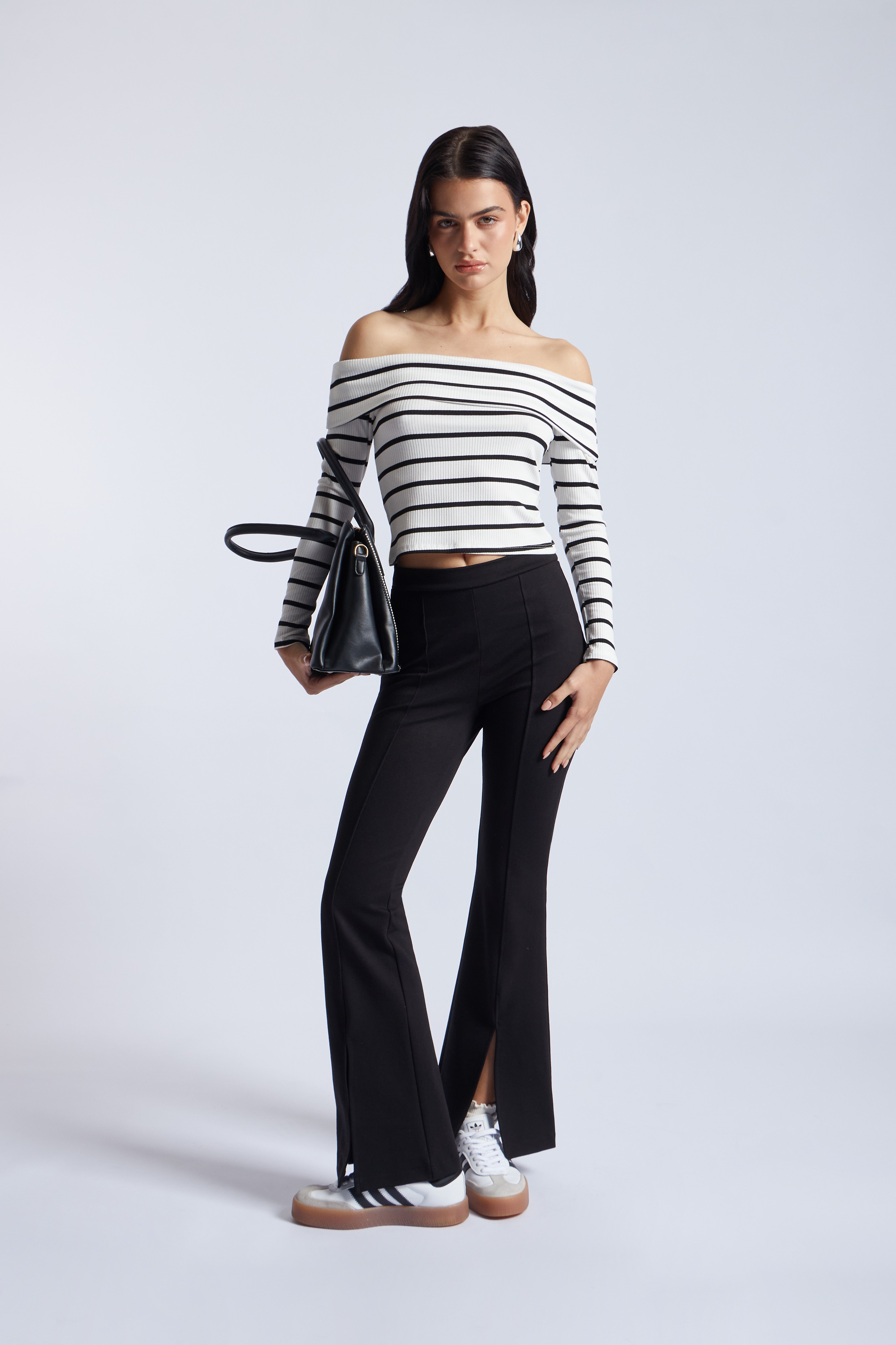 Off Shoulder Rib Stripe - Ivory con Negro