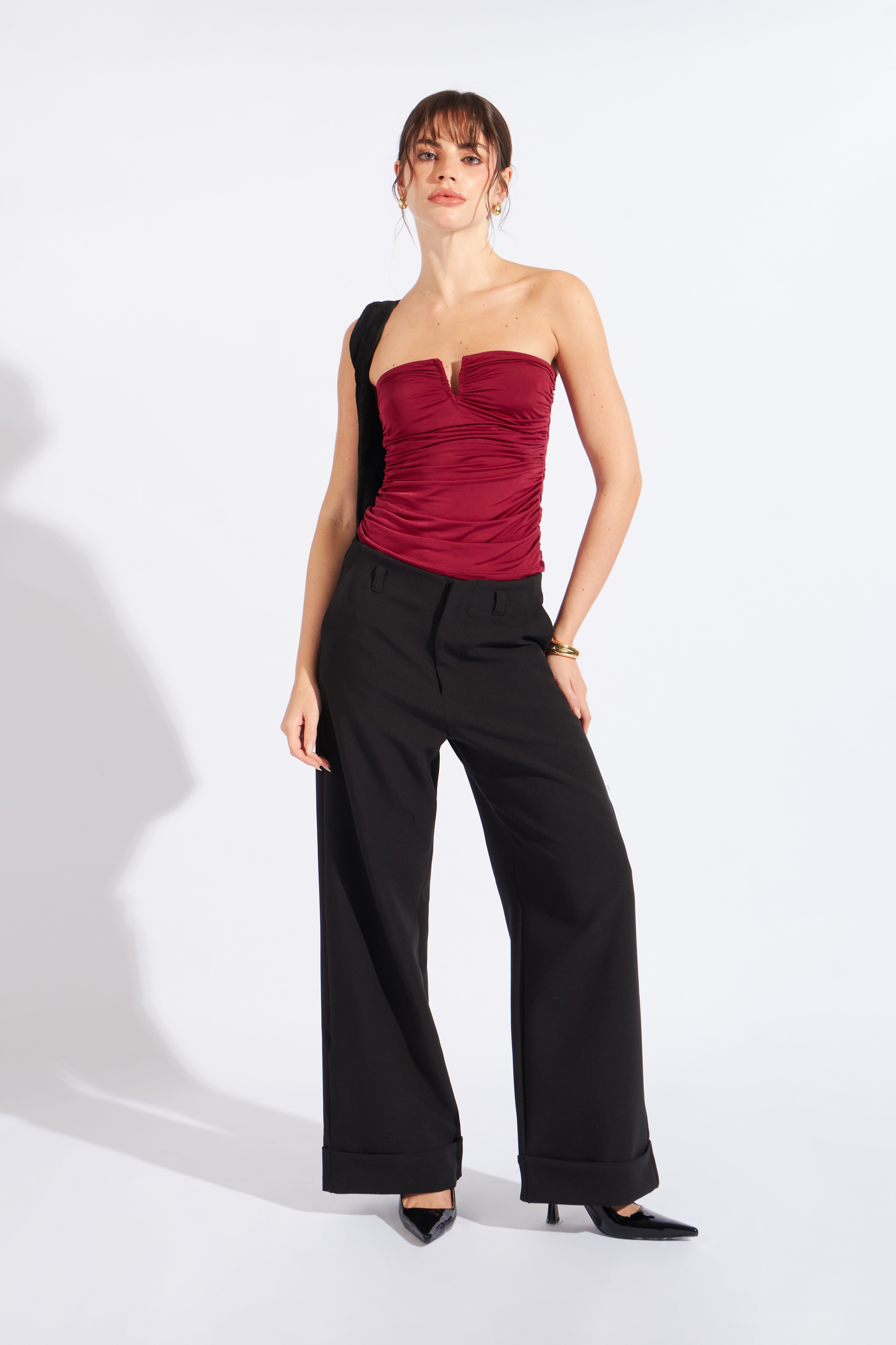 Top Strapless Escote V - Guinda